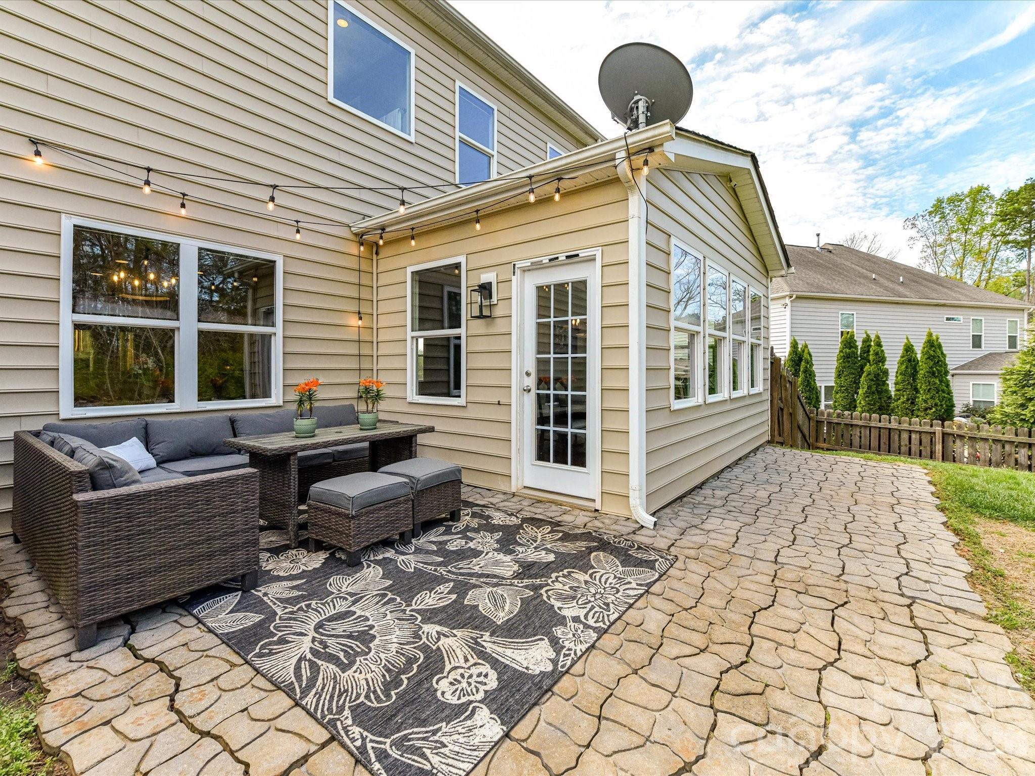 Amber Leigh - Residential