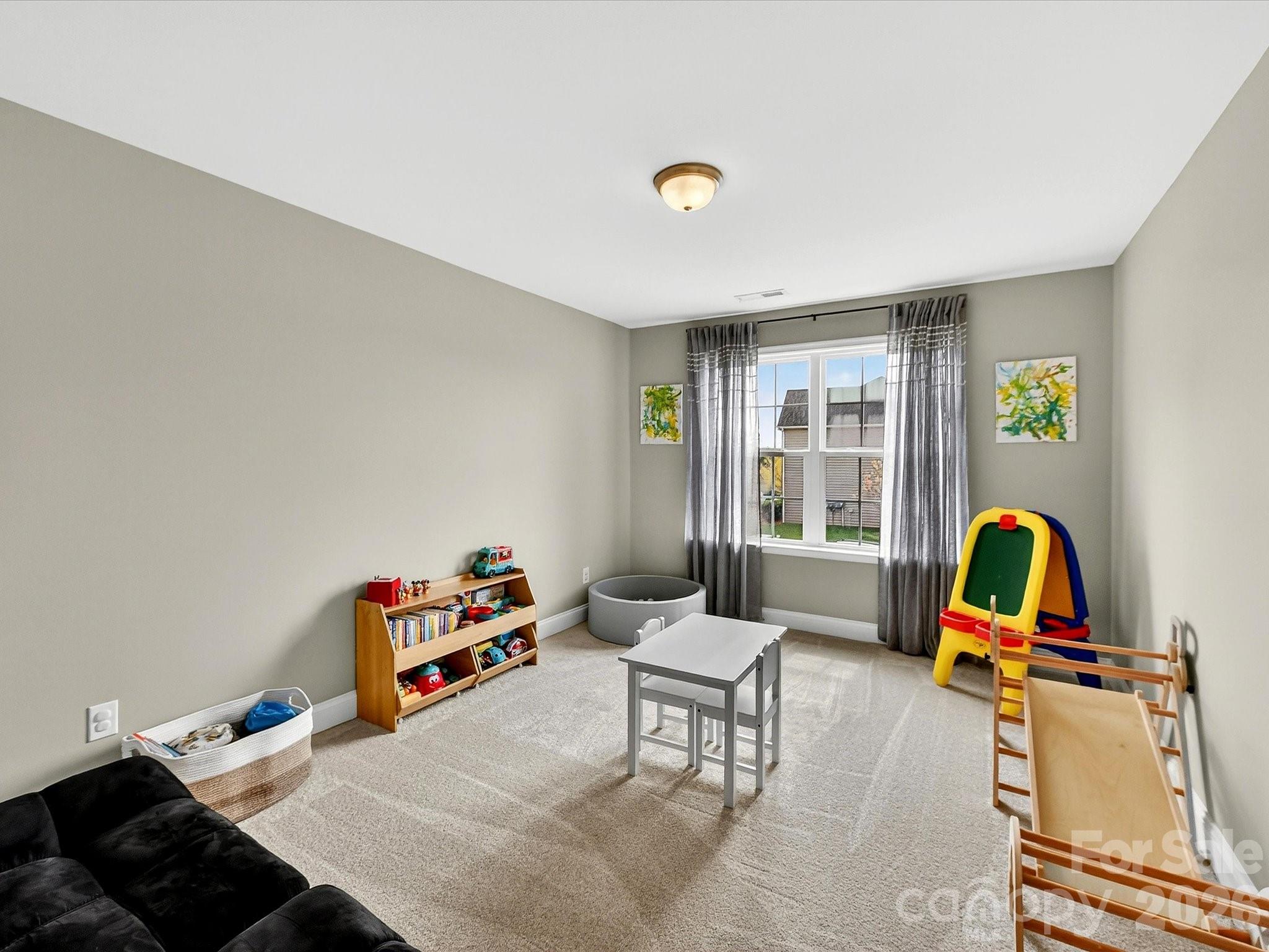 Amber Leigh - Residential