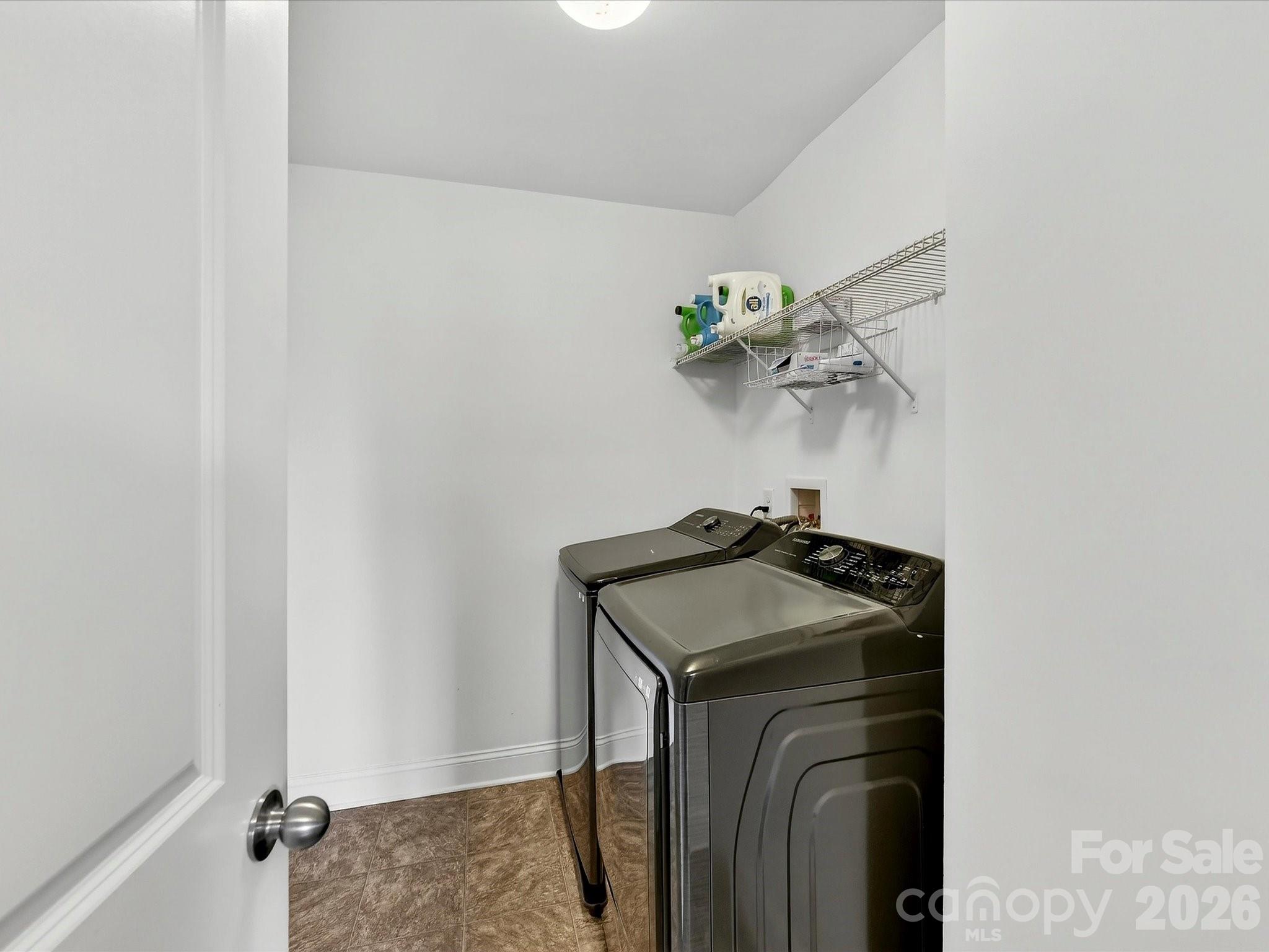 Amber Leigh - Residential