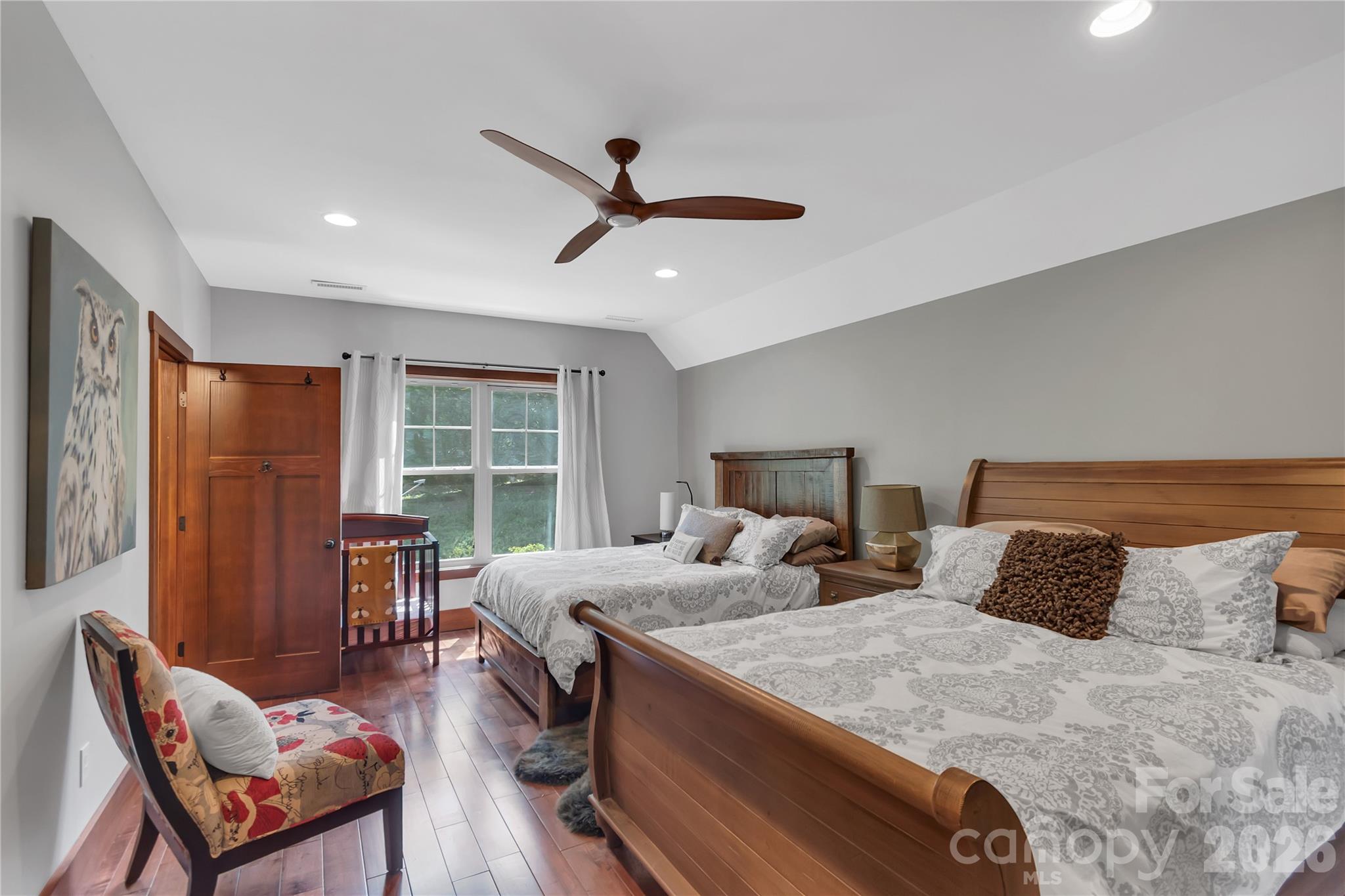 Vista At Bills Mountain - Residential