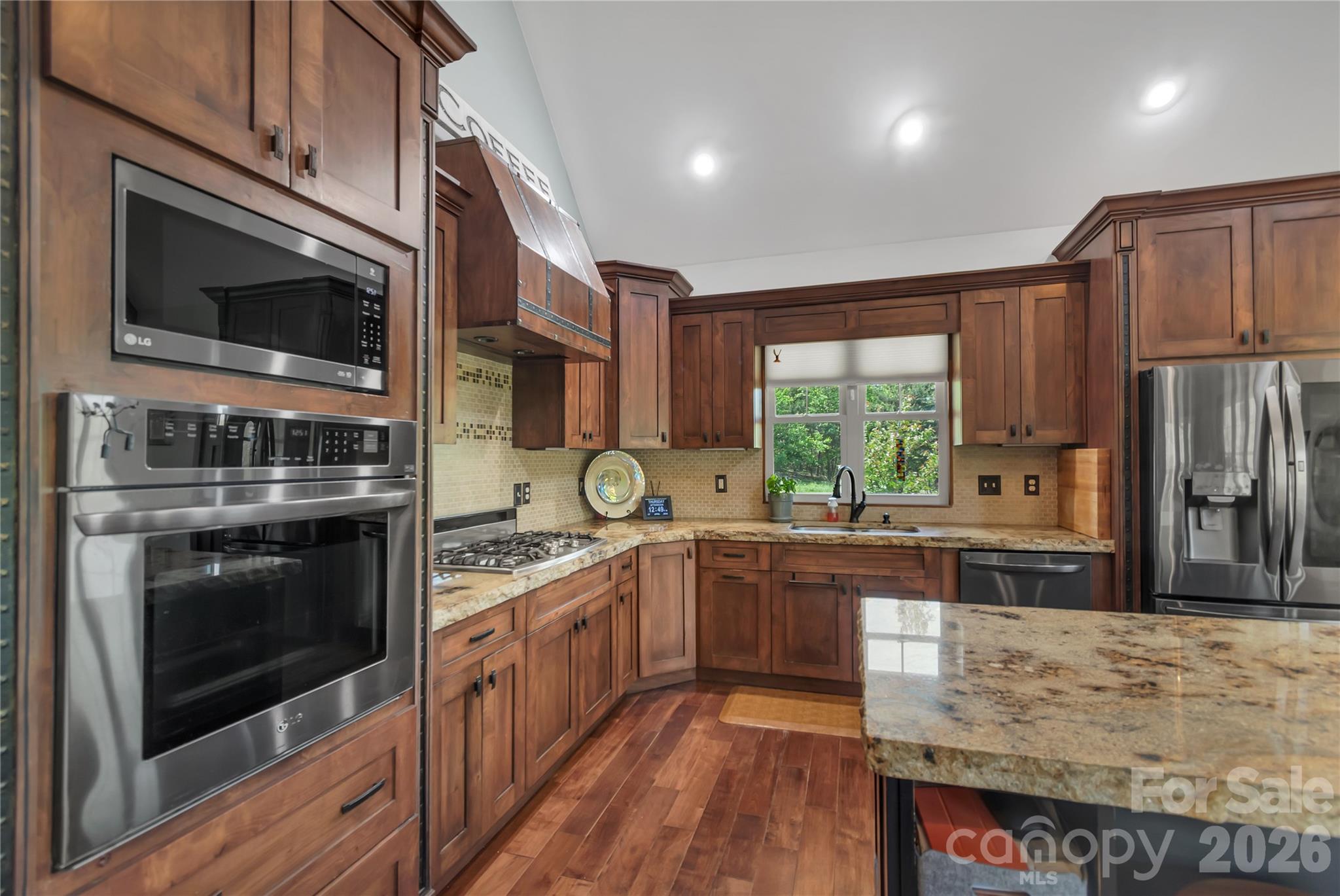 Vista At Bills Mountain - Residential