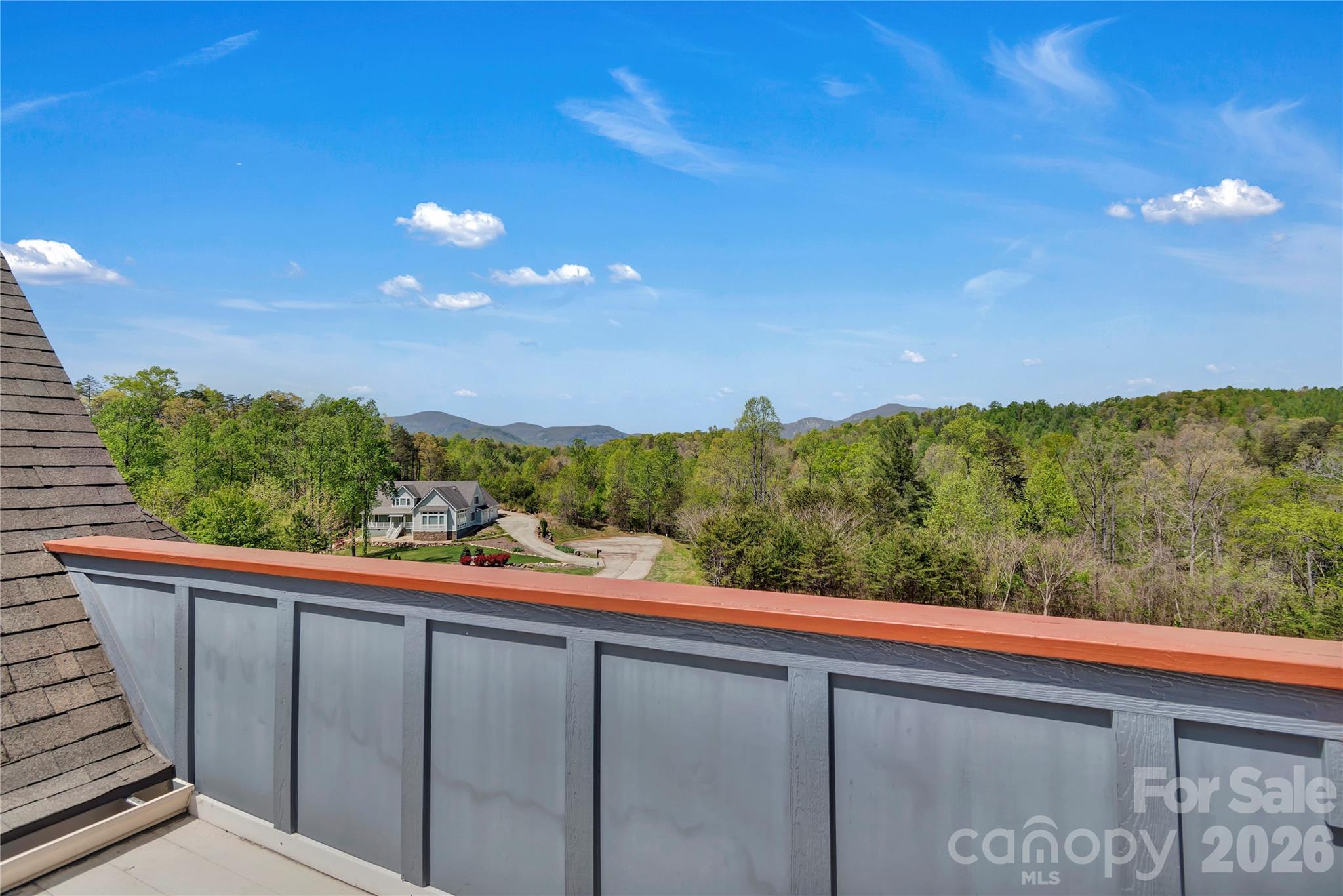 Vista At Bills Mountain - Residential