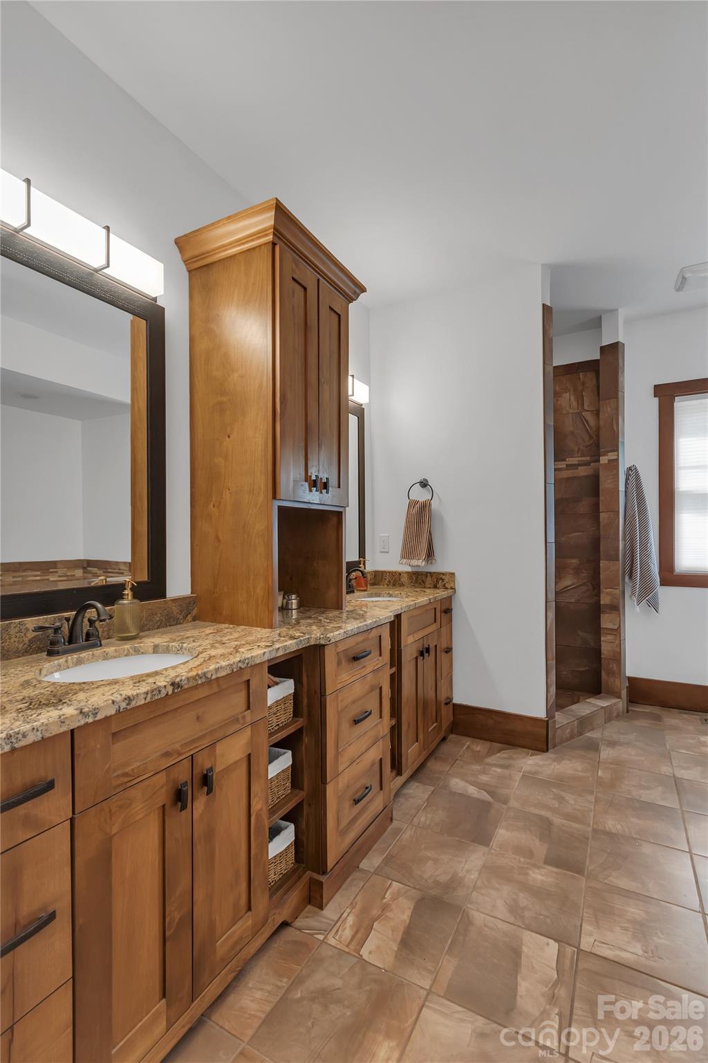 Vista At Bills Mountain - Residential