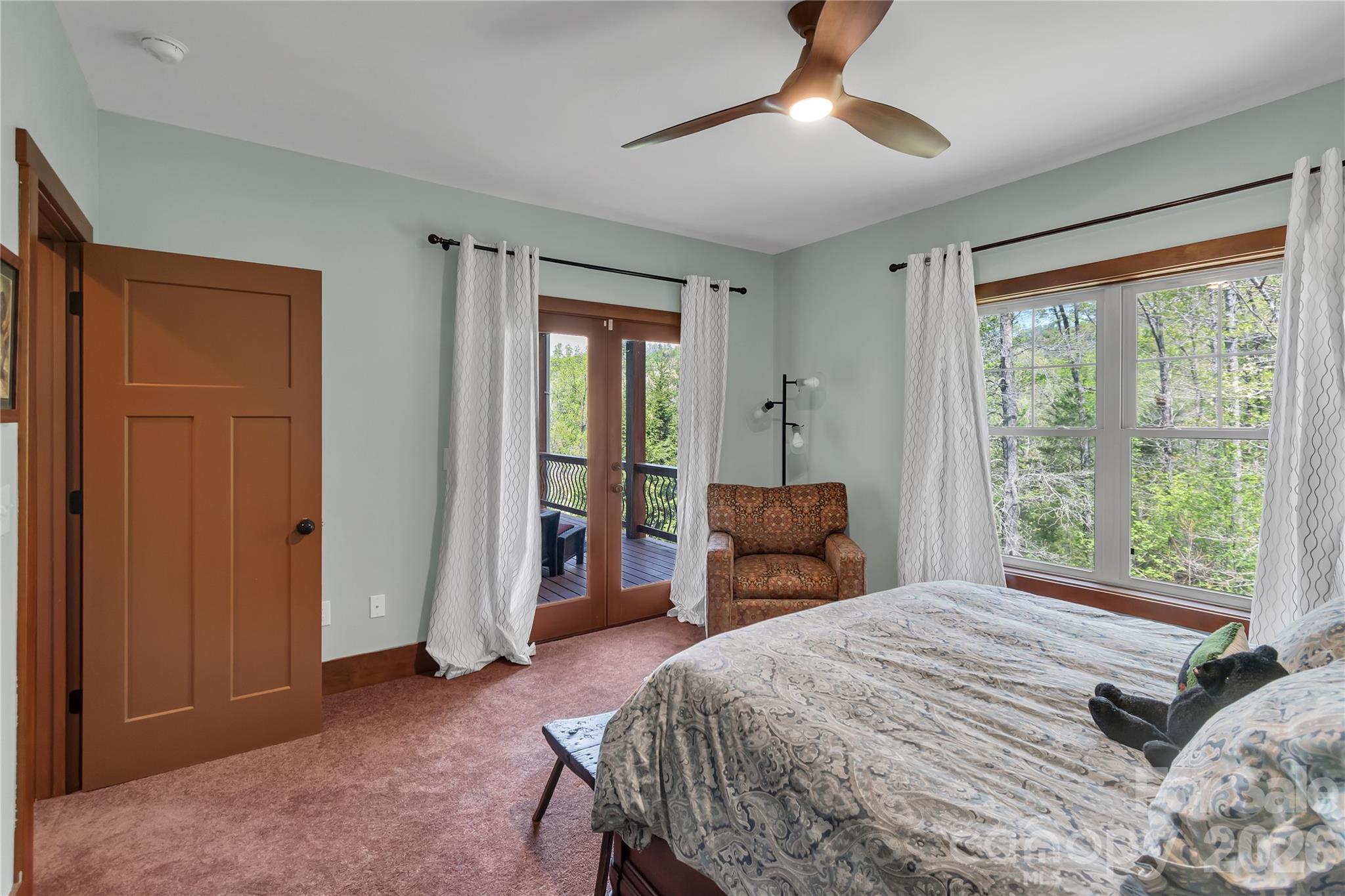 Vista At Bills Mountain - Residential