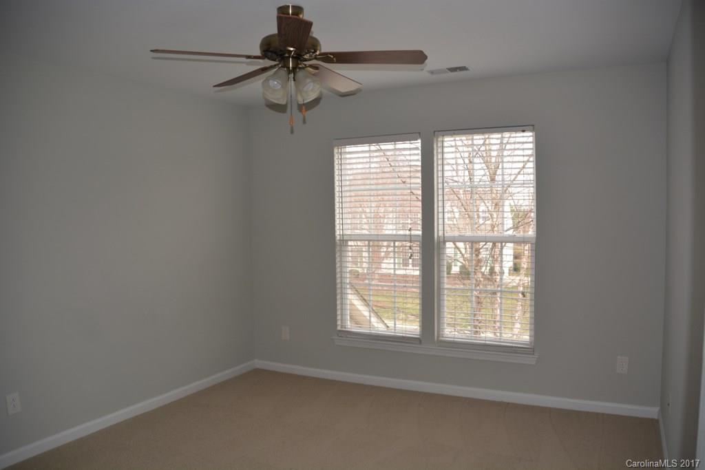 Autumn Cove At Lake Wylie - Residential