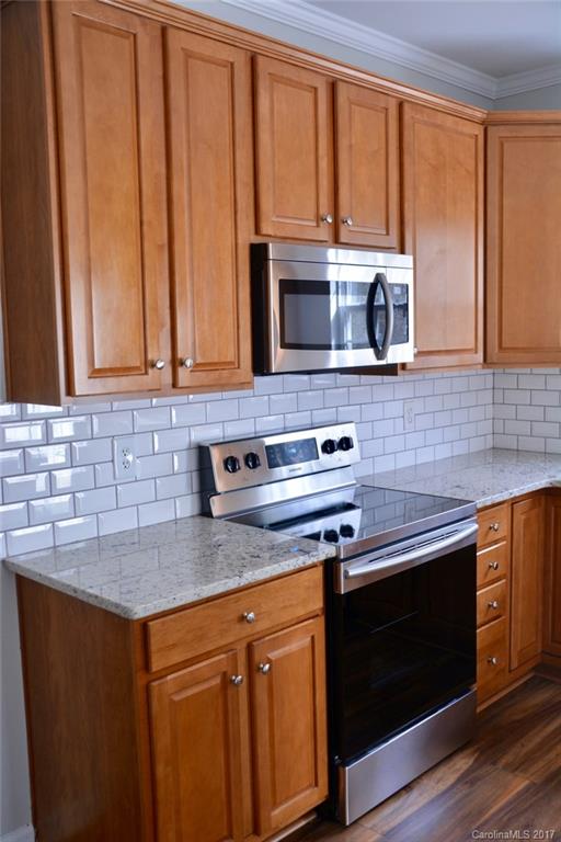 Autumn Cove At Lake Wylie - Residential