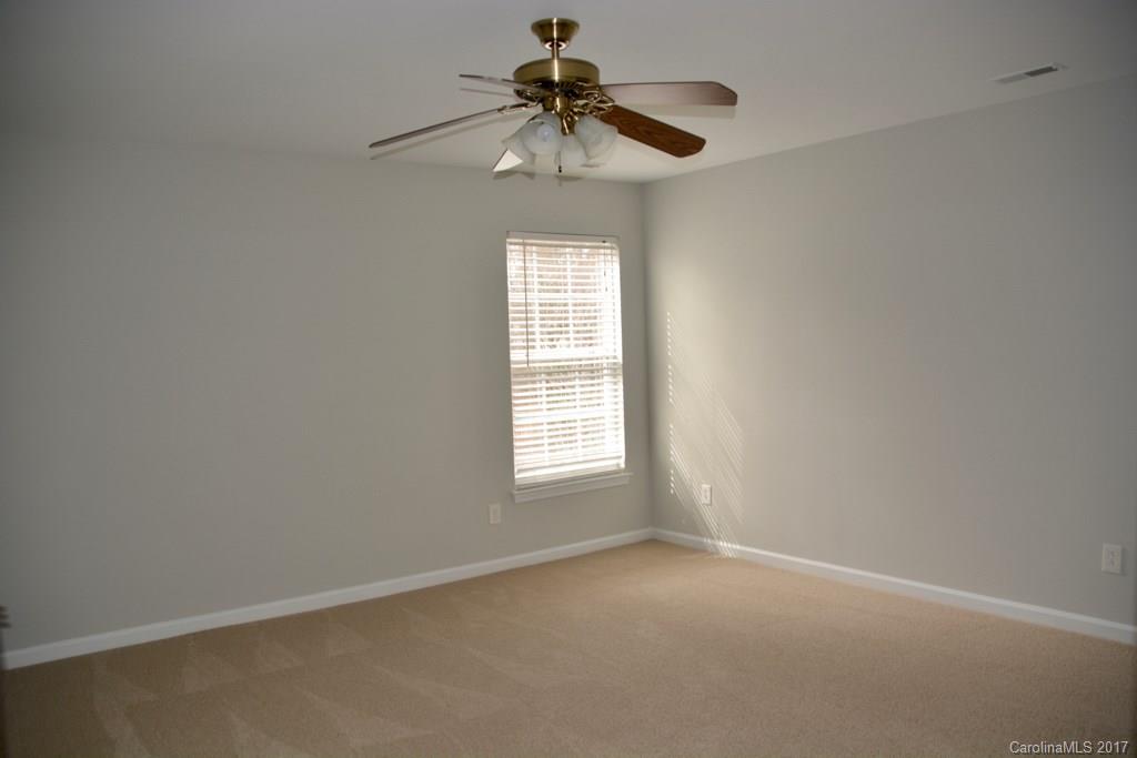 Autumn Cove At Lake Wylie - Residential