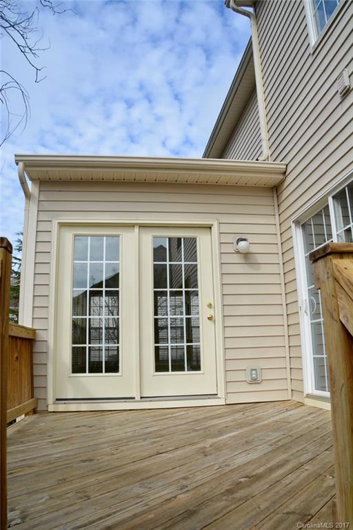 Autumn Cove At Lake Wylie - Residential