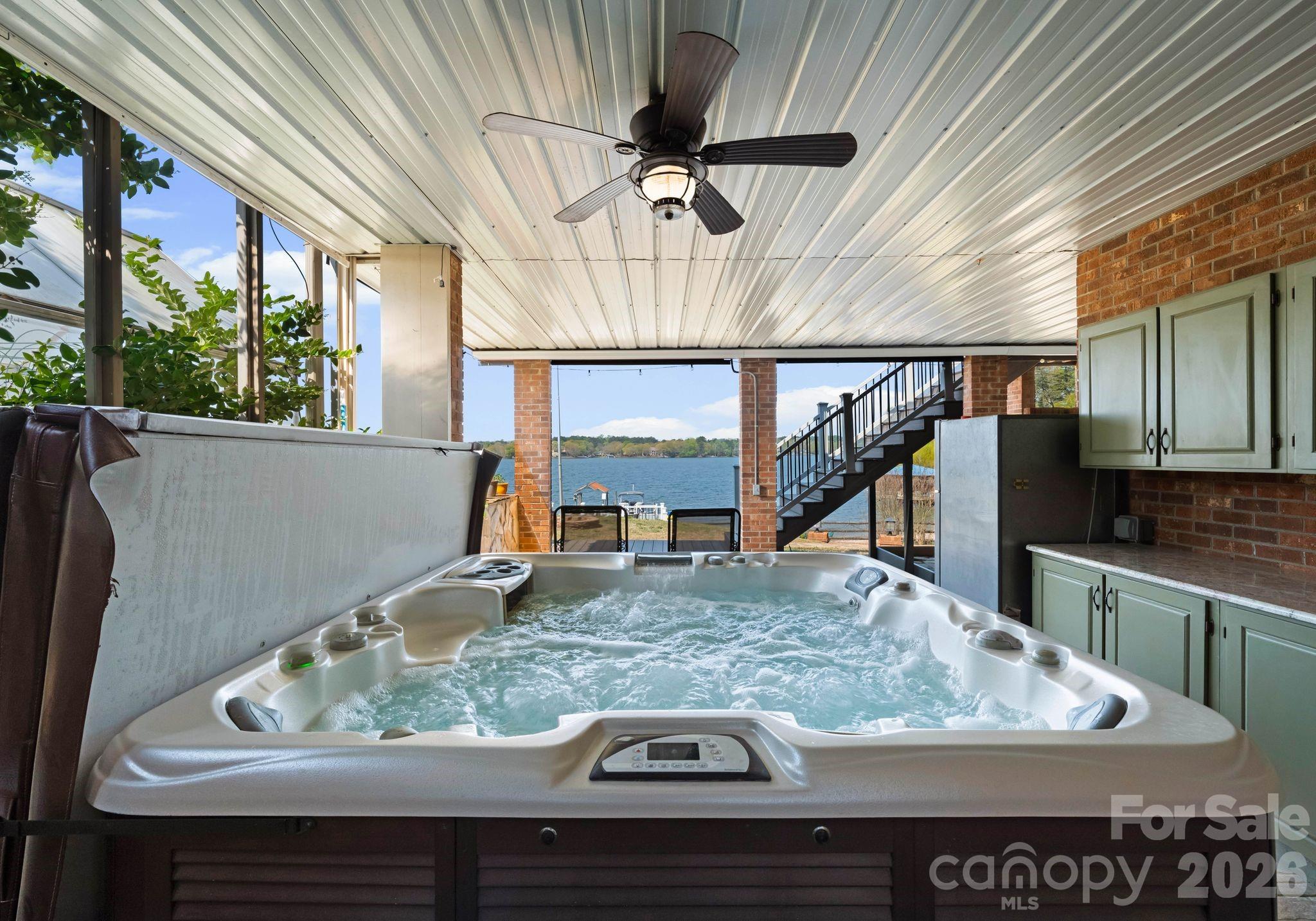 Clipper Point - Residential