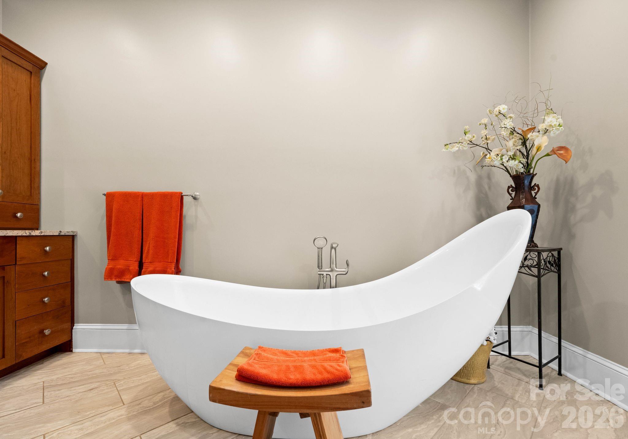 Clipper Point - Residential