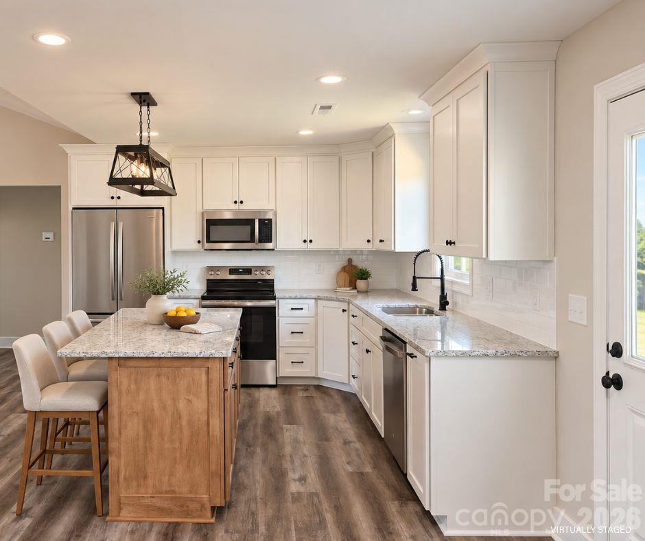 295 Northbrook III School Road