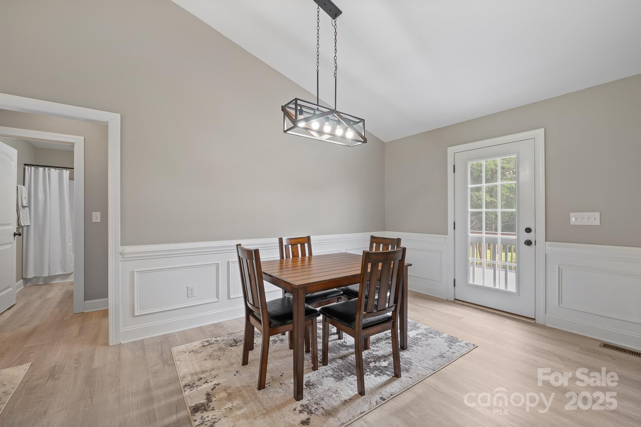 Swann Crossing - Residential