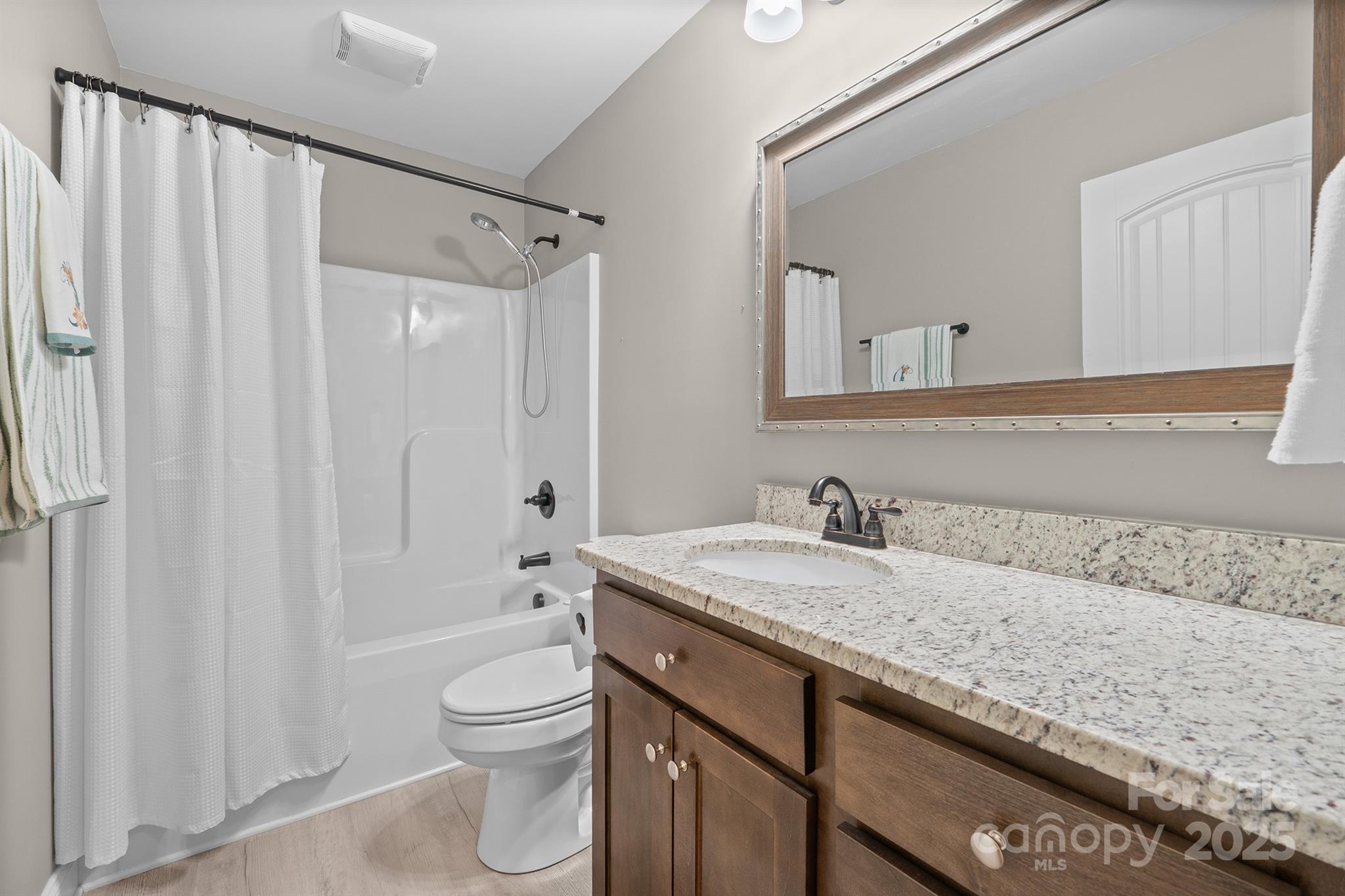 Swann Crossing - Residential