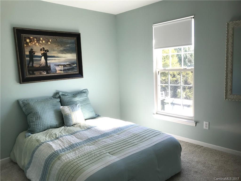 Lake Park - Residential