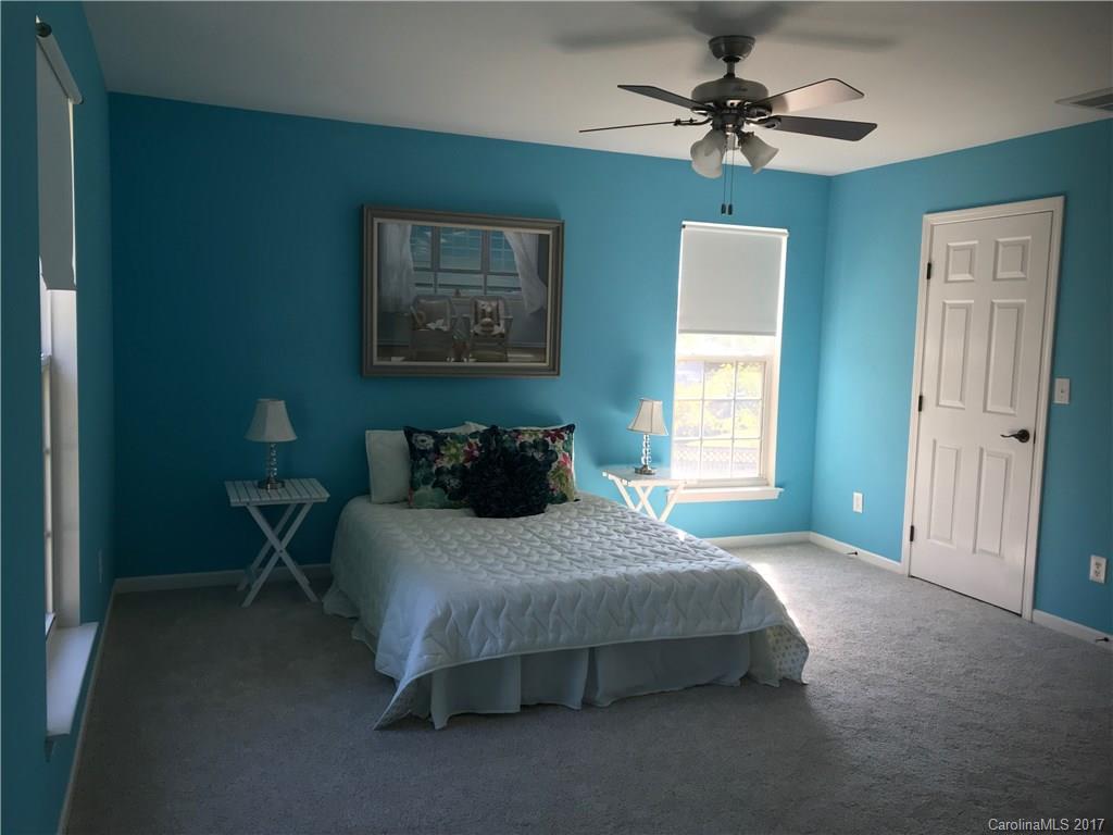 Lake Park - Residential