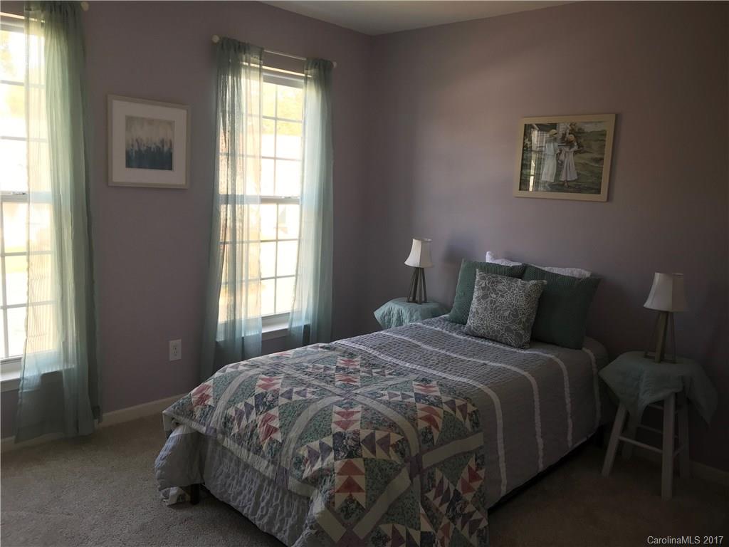 Lake Park - Residential