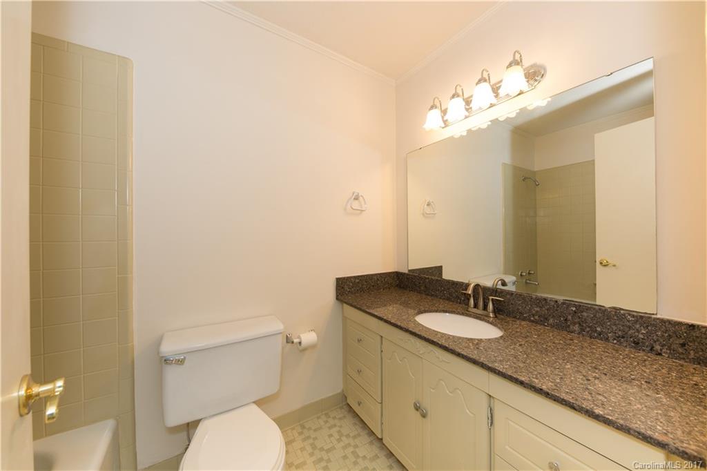 Country Club Estates - Residential