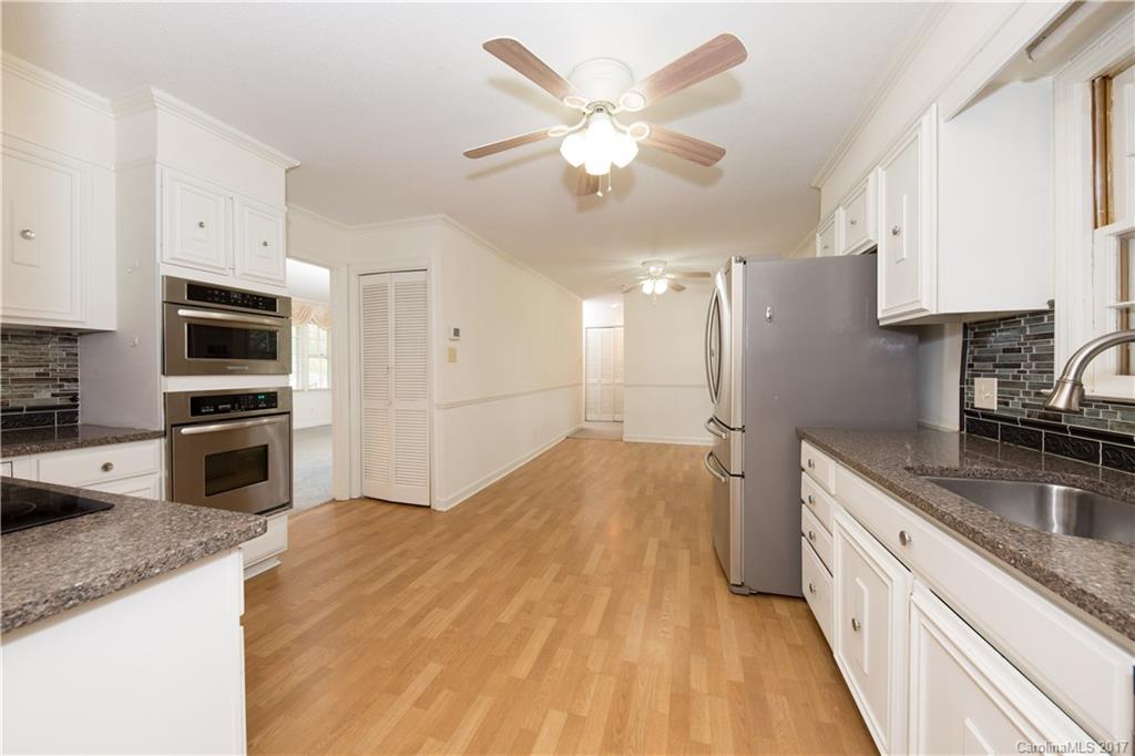 Country Club Estates - Residential