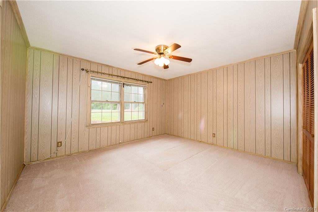 Country Club Estates - Residential