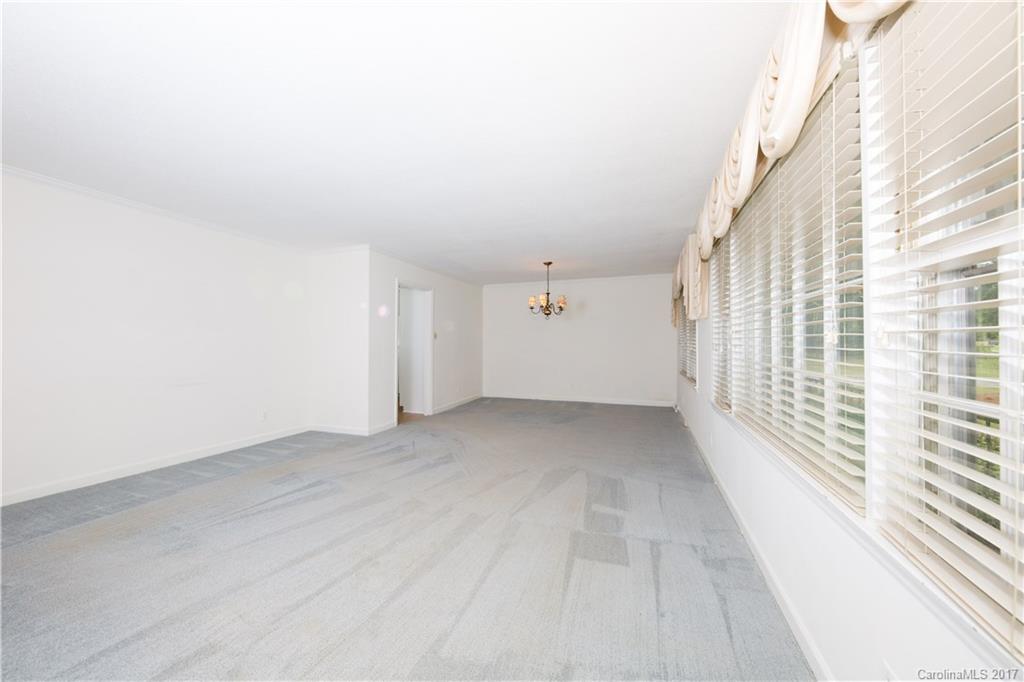 Country Club Estates - Residential