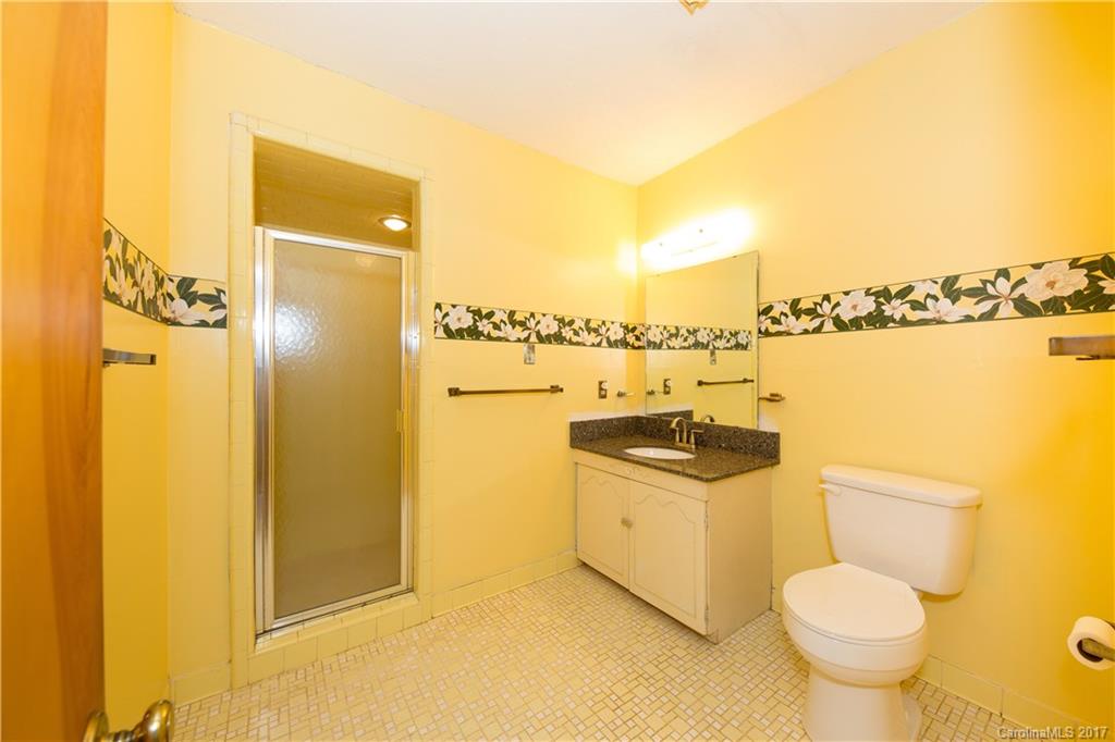 Country Club Estates - Residential