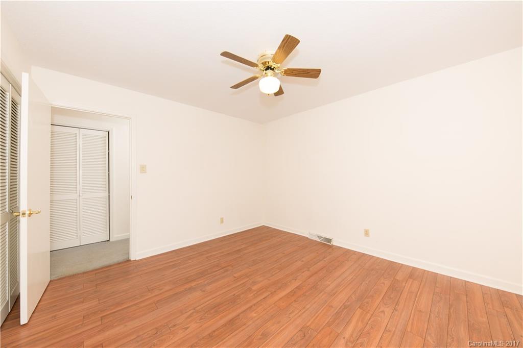 Country Club Estates - Residential