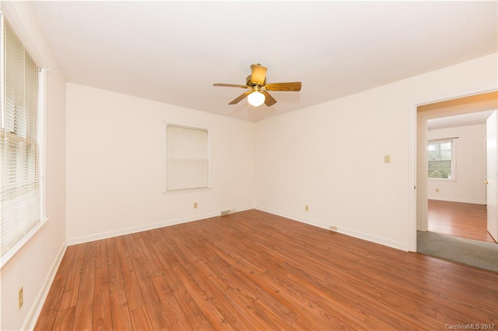 Country Club Estates - Residential