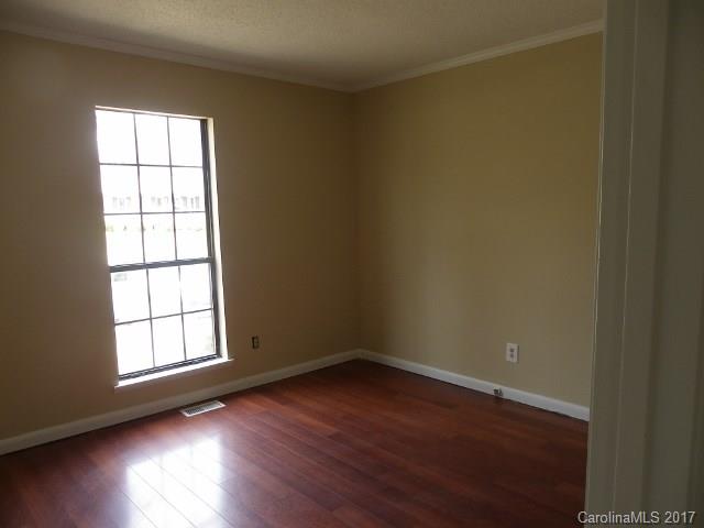 Midbrook - Residential