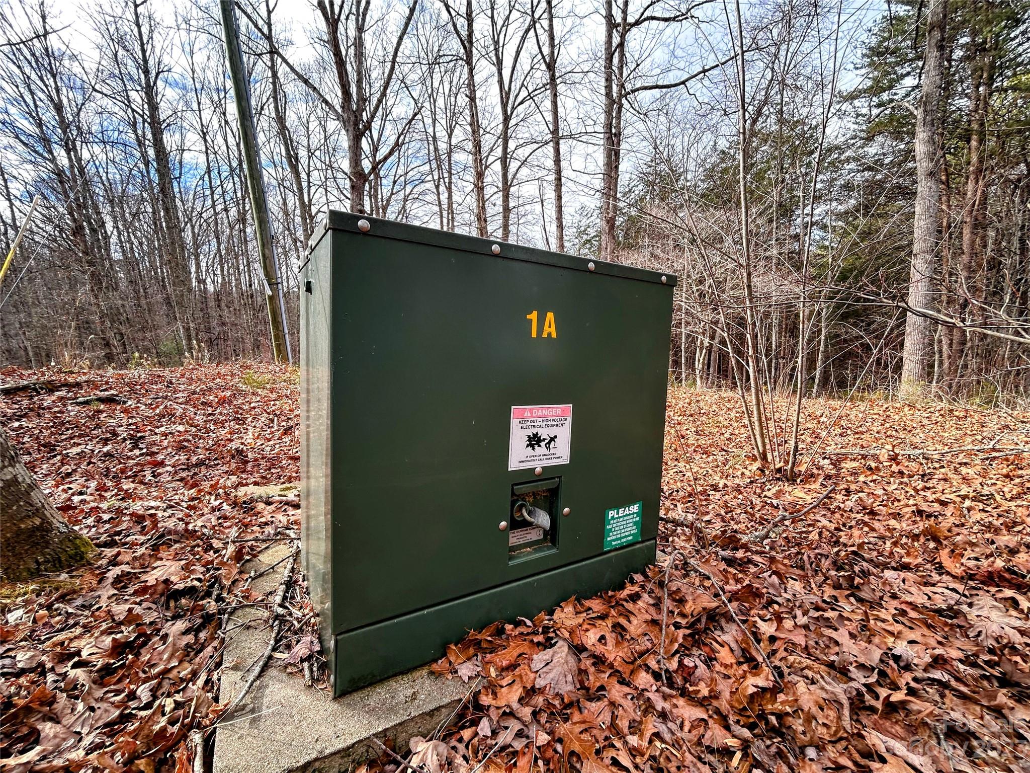 Little Warrior Mtn Estates - Land