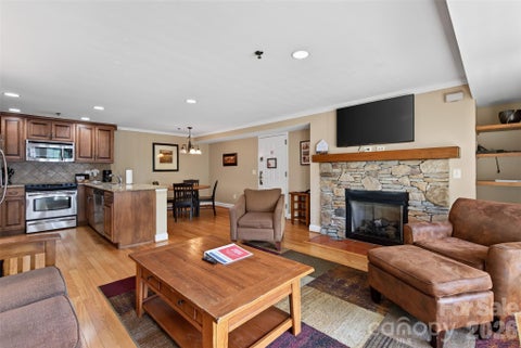 Photo of 413 Bowling Park Road, Asheville, NC 28803 (MLS # 4414486)