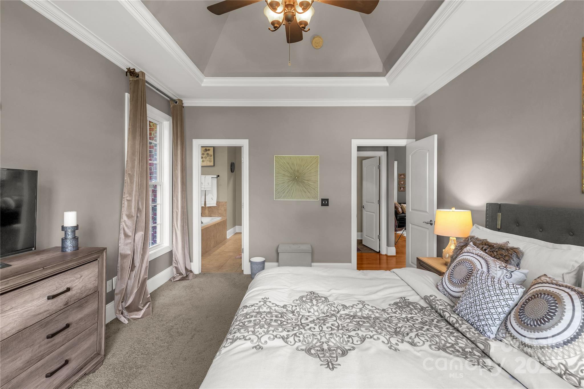 Eagle Glen - Residential