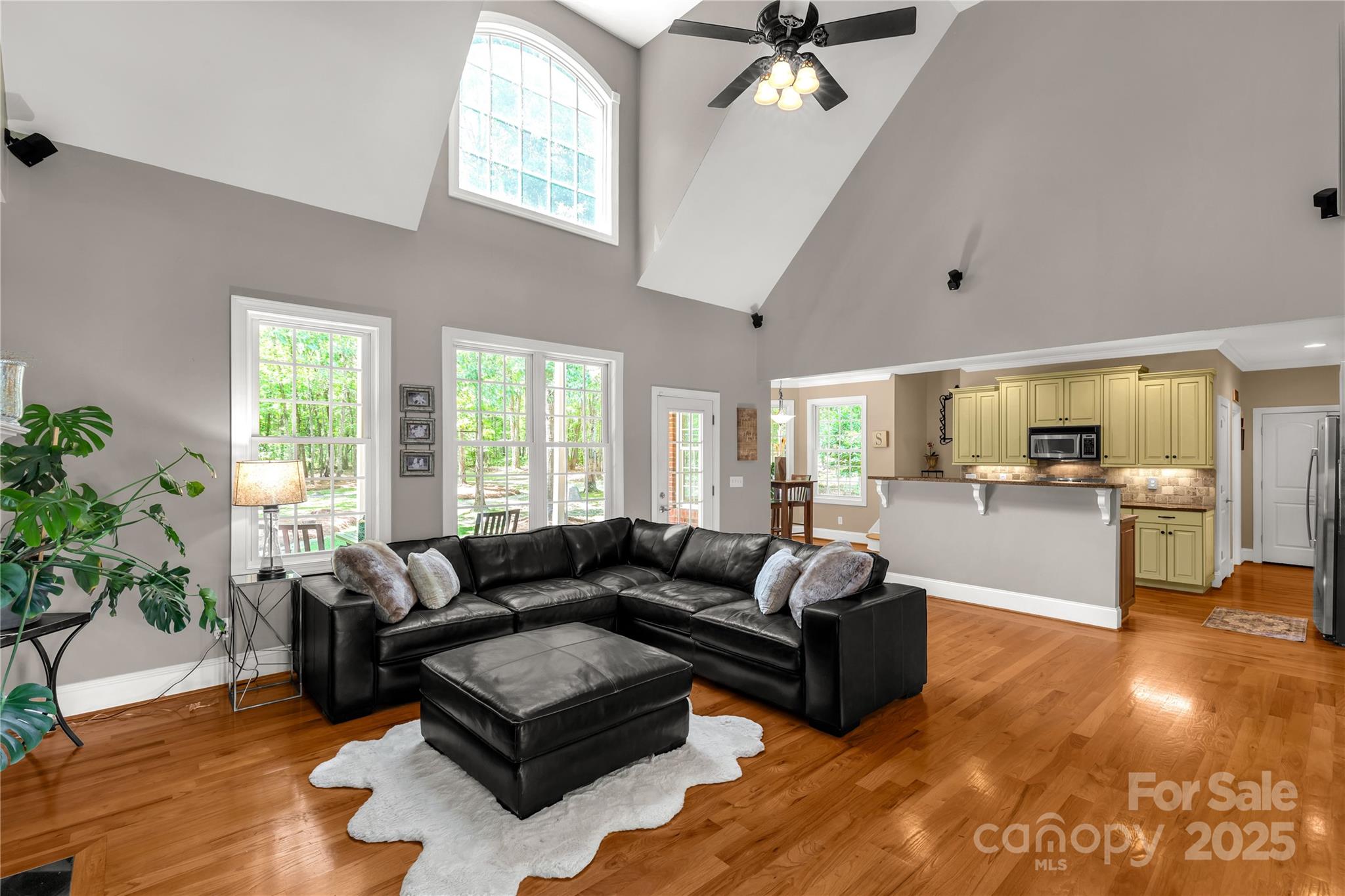 Eagle Glen - Residential