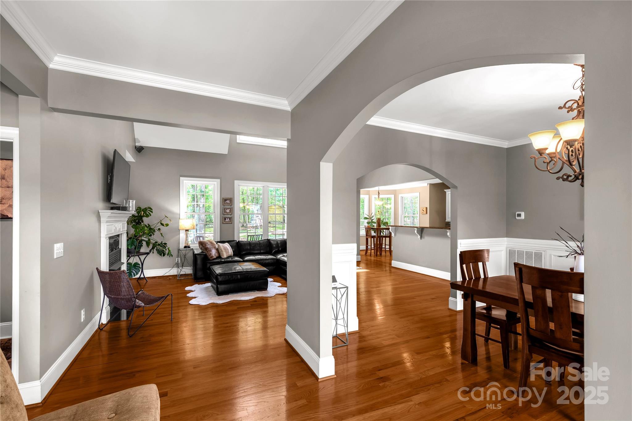 Eagle Glen - Residential