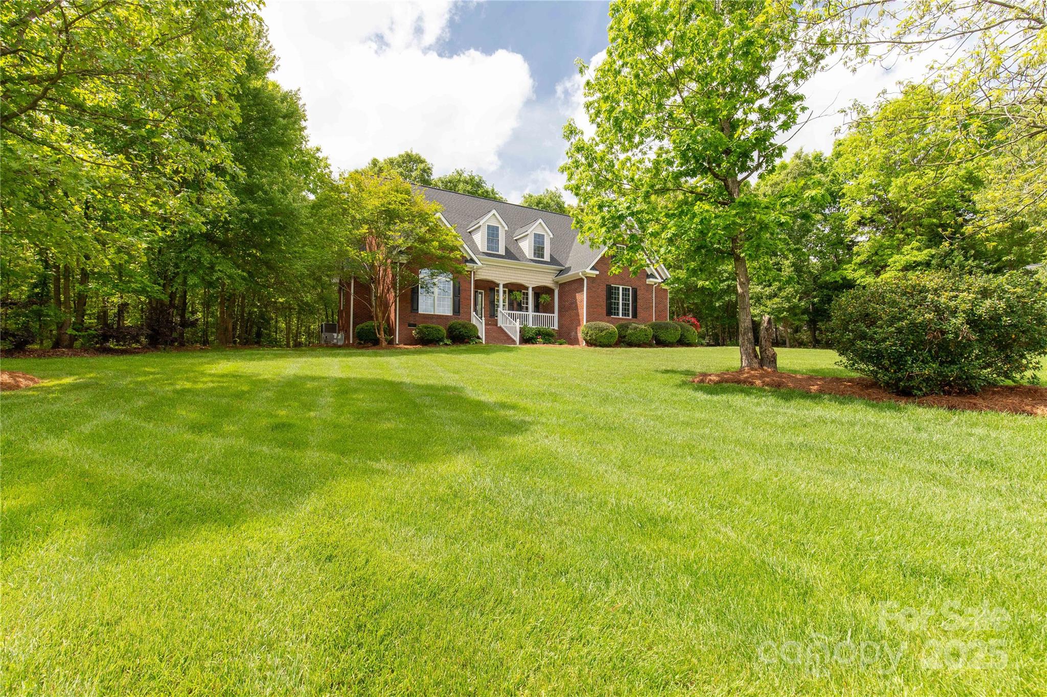 728 Palmers Place