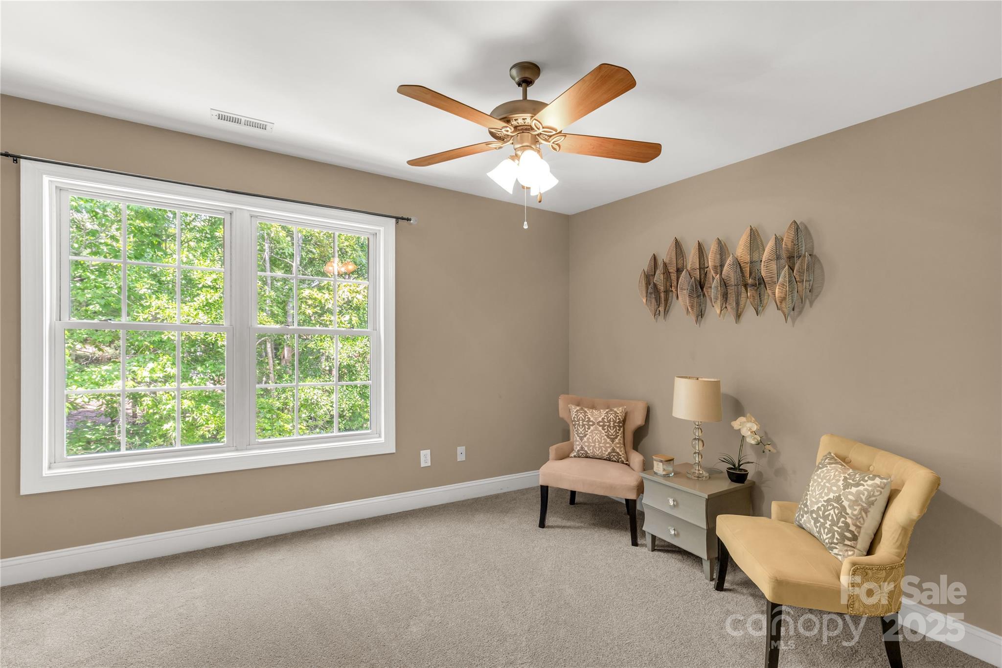 Eagle Glen - Residential