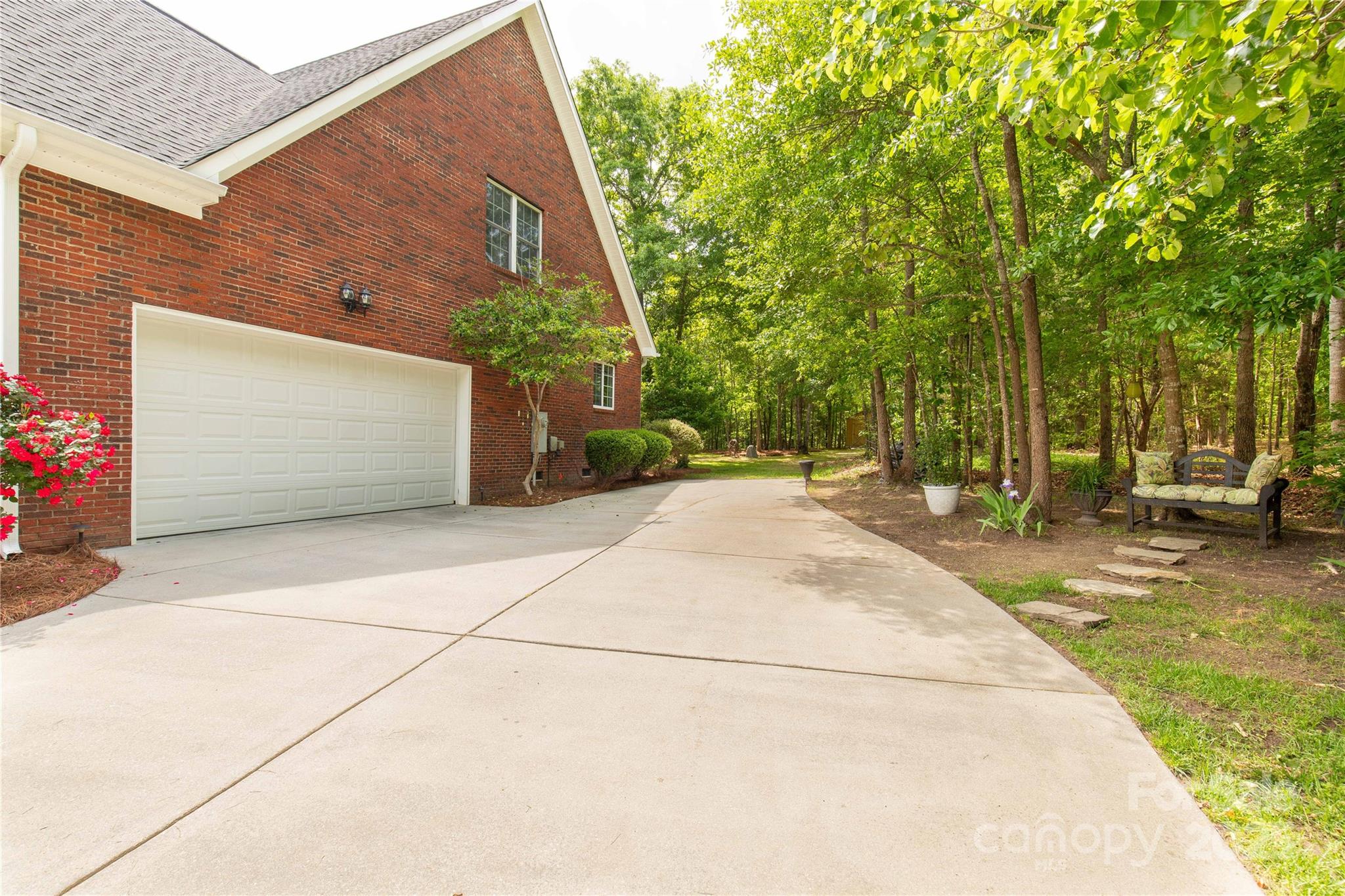 Eagle Glen - Residential