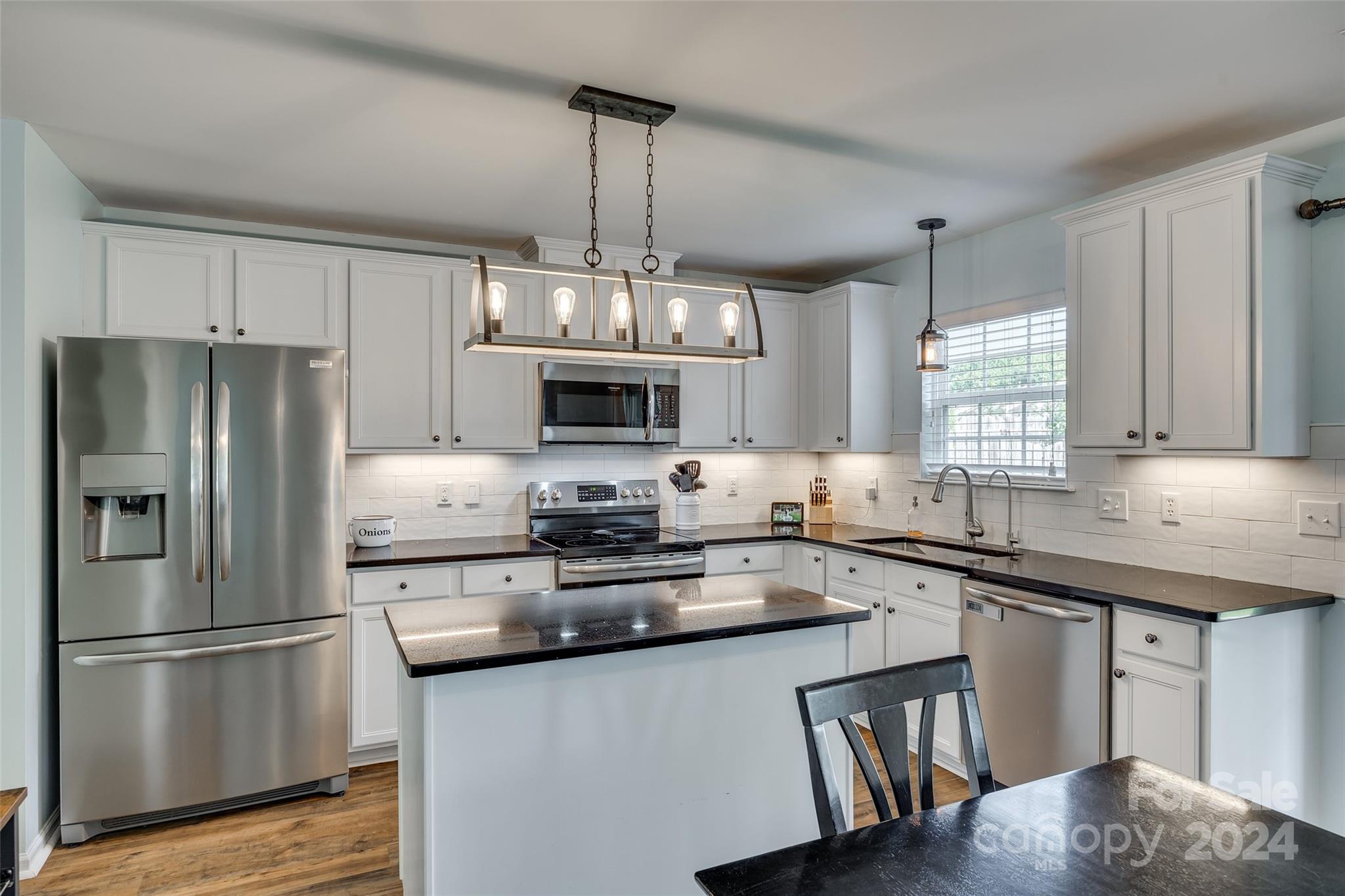 Reid Pointe - Residential