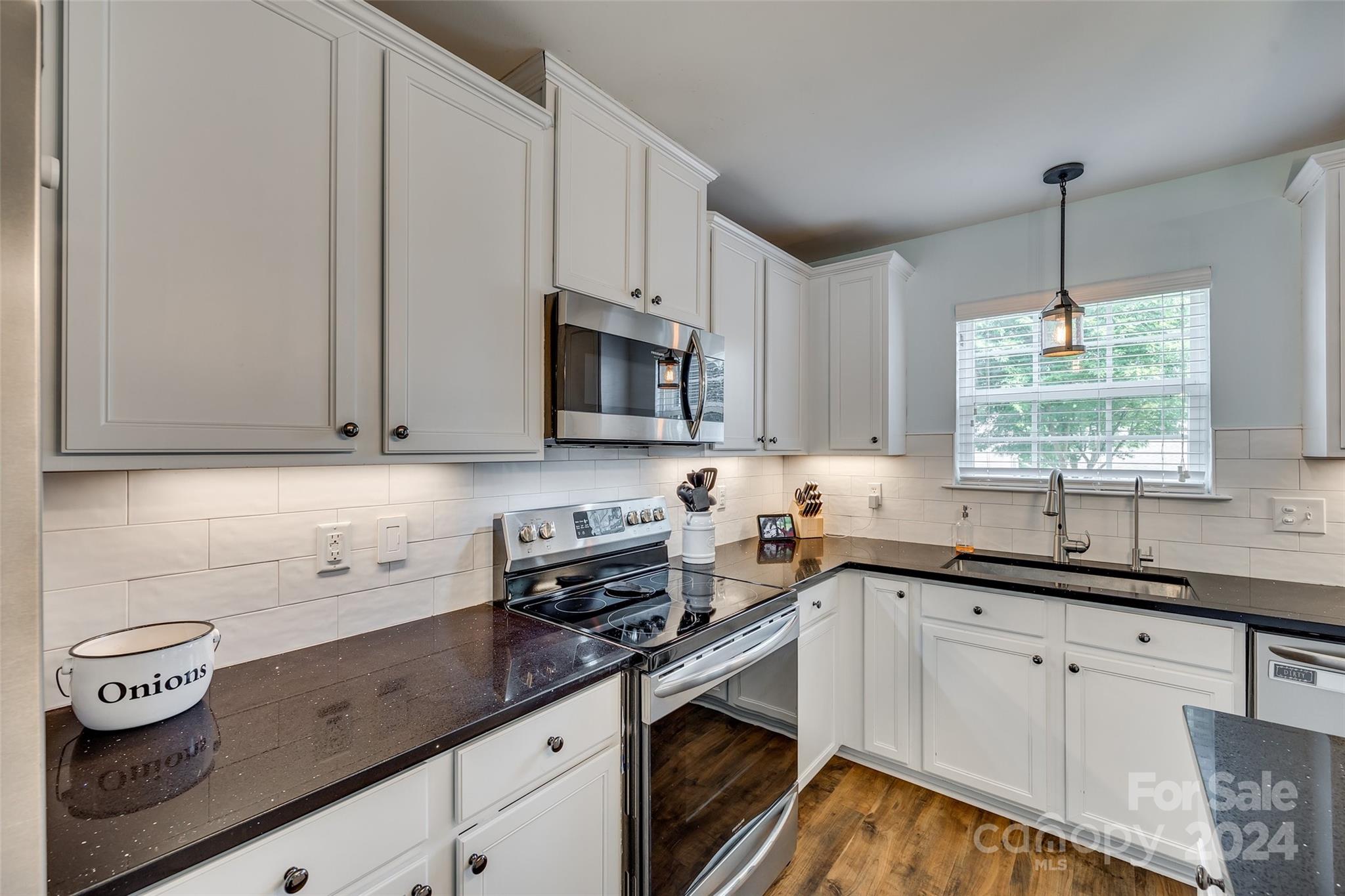 Reid Pointe - Residential