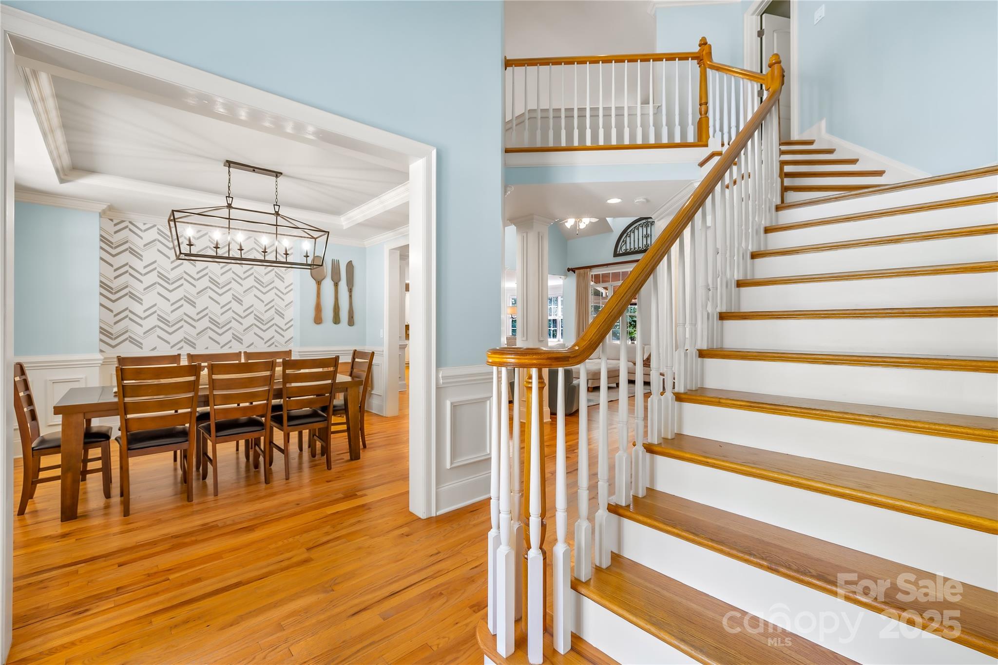 2455 Talbot Court