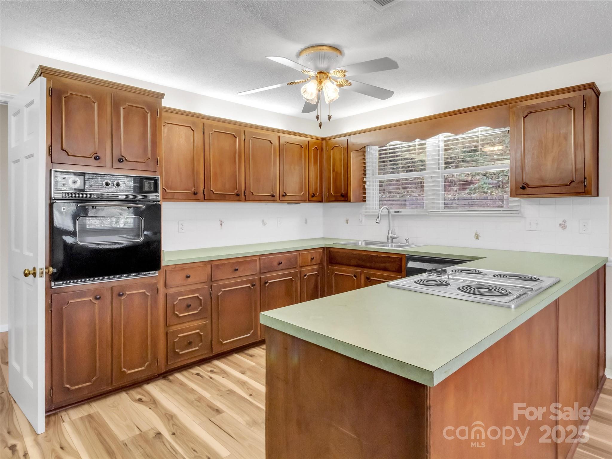 Little Mountain - Residential