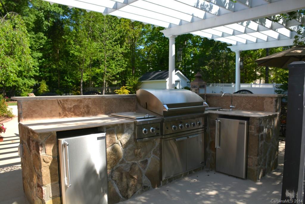 Moores Park - Residential