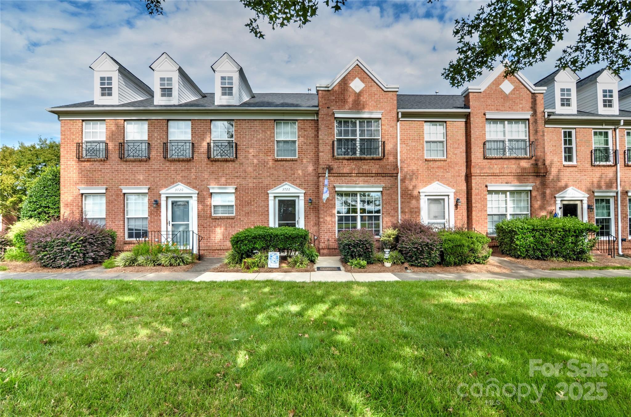 3722 Society Court