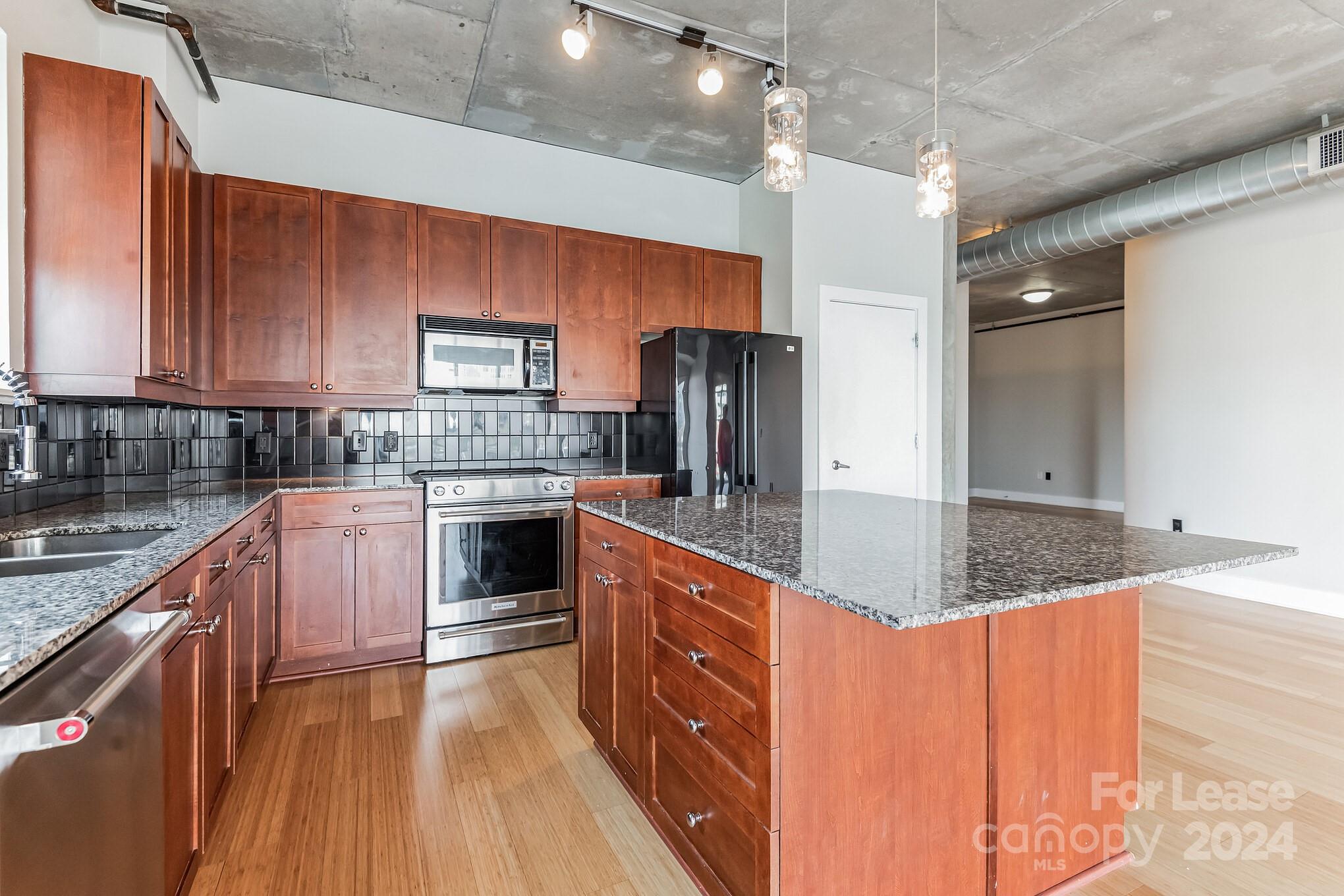 Courtside - Residential Lease