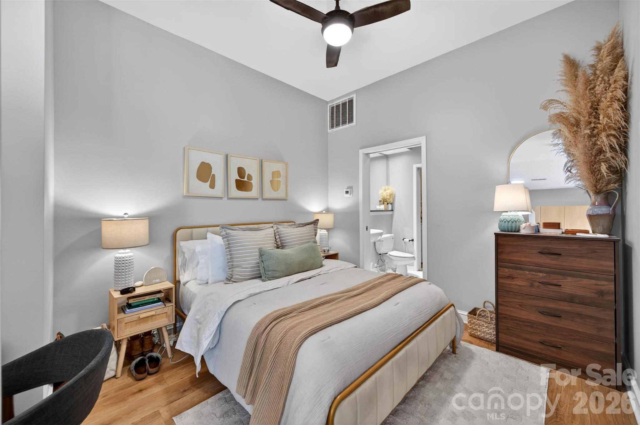 2125 Southend Drive 334