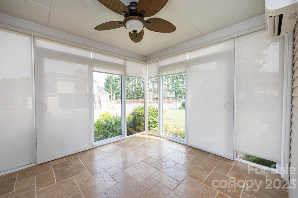 Westminister Park - Residential