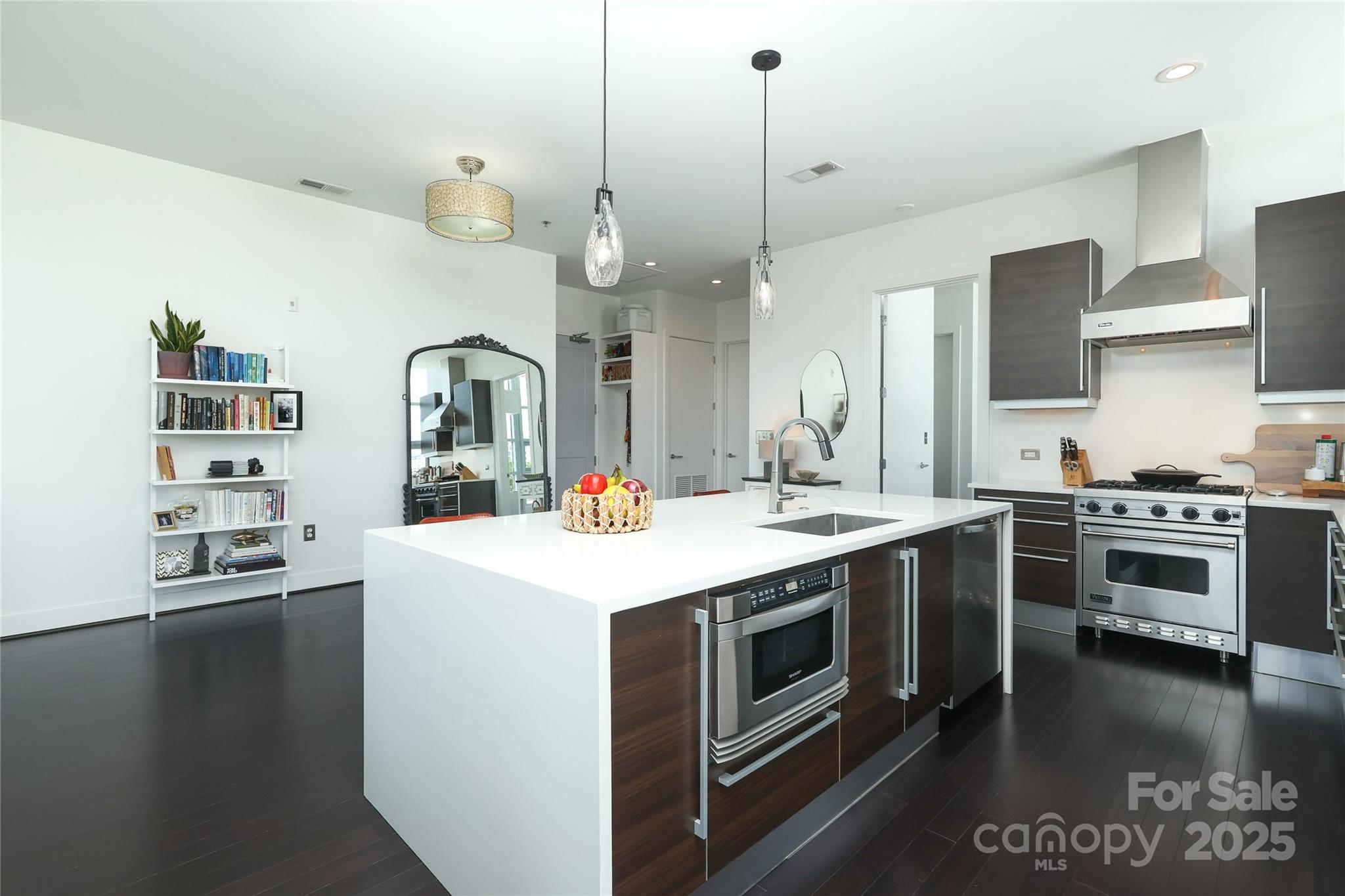 Metropolitan - Residential