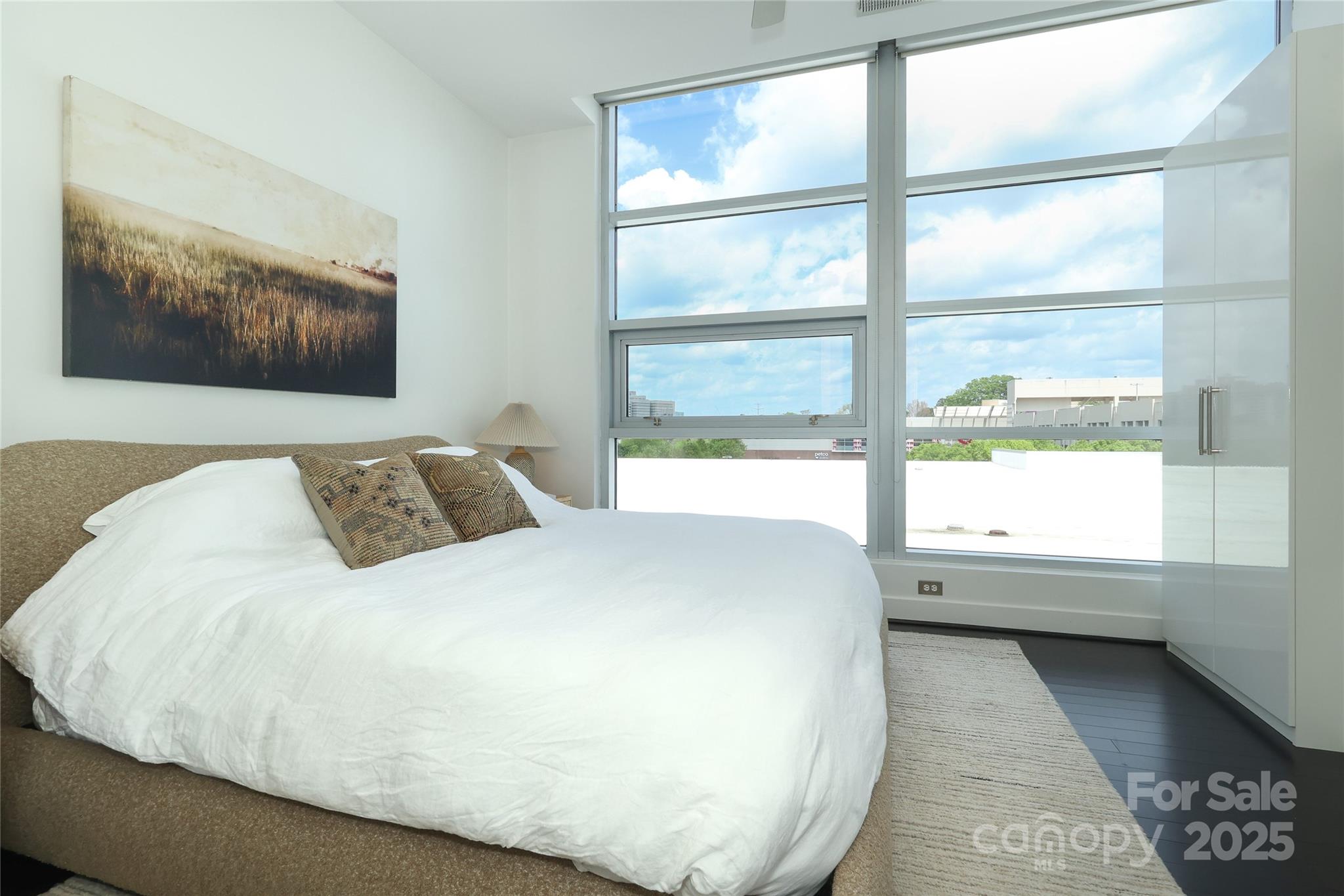 Metropolitan - Residential