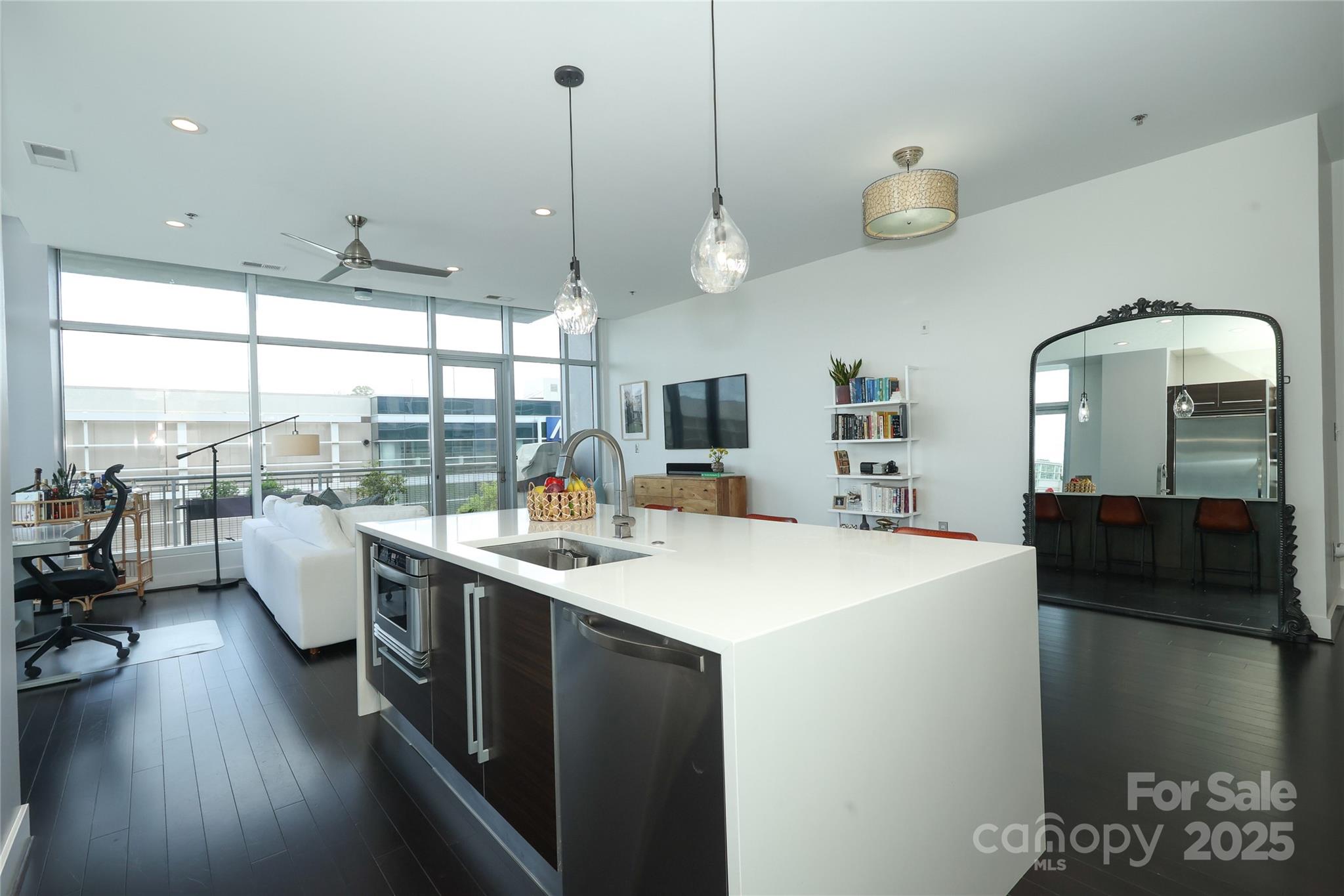 Metropolitan - Residential