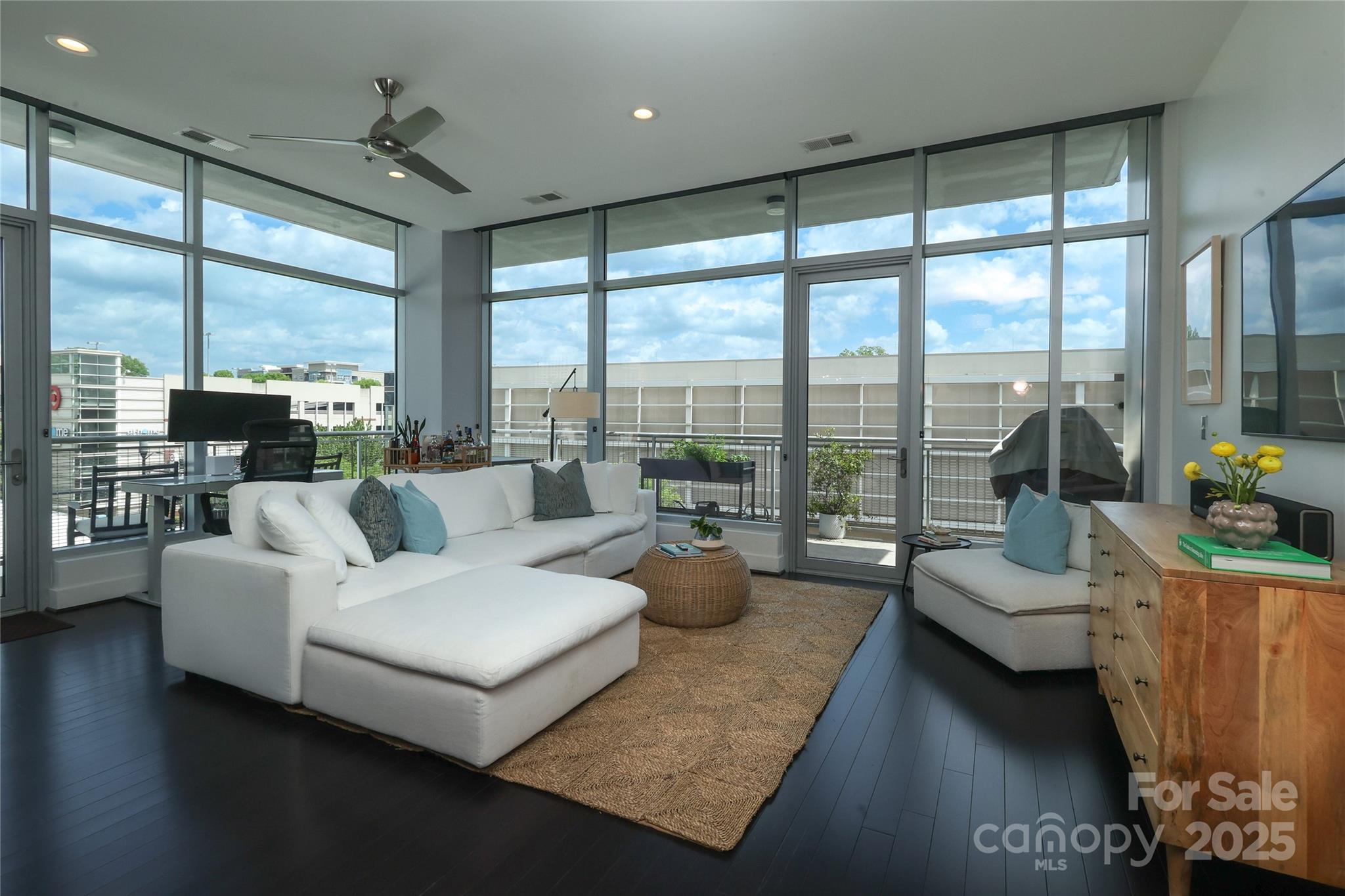 Metropolitan - Residential