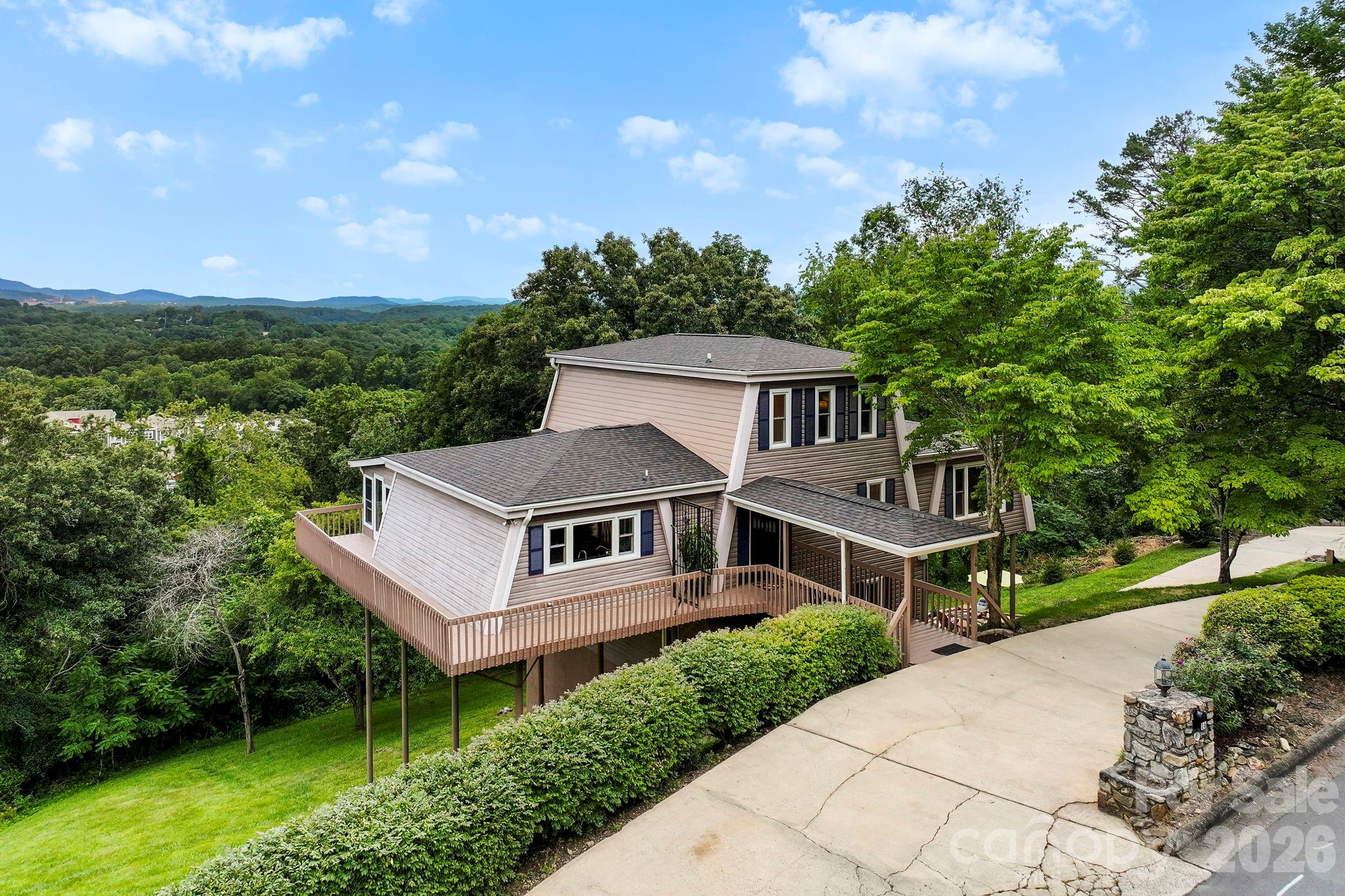 16 Audubon Drive